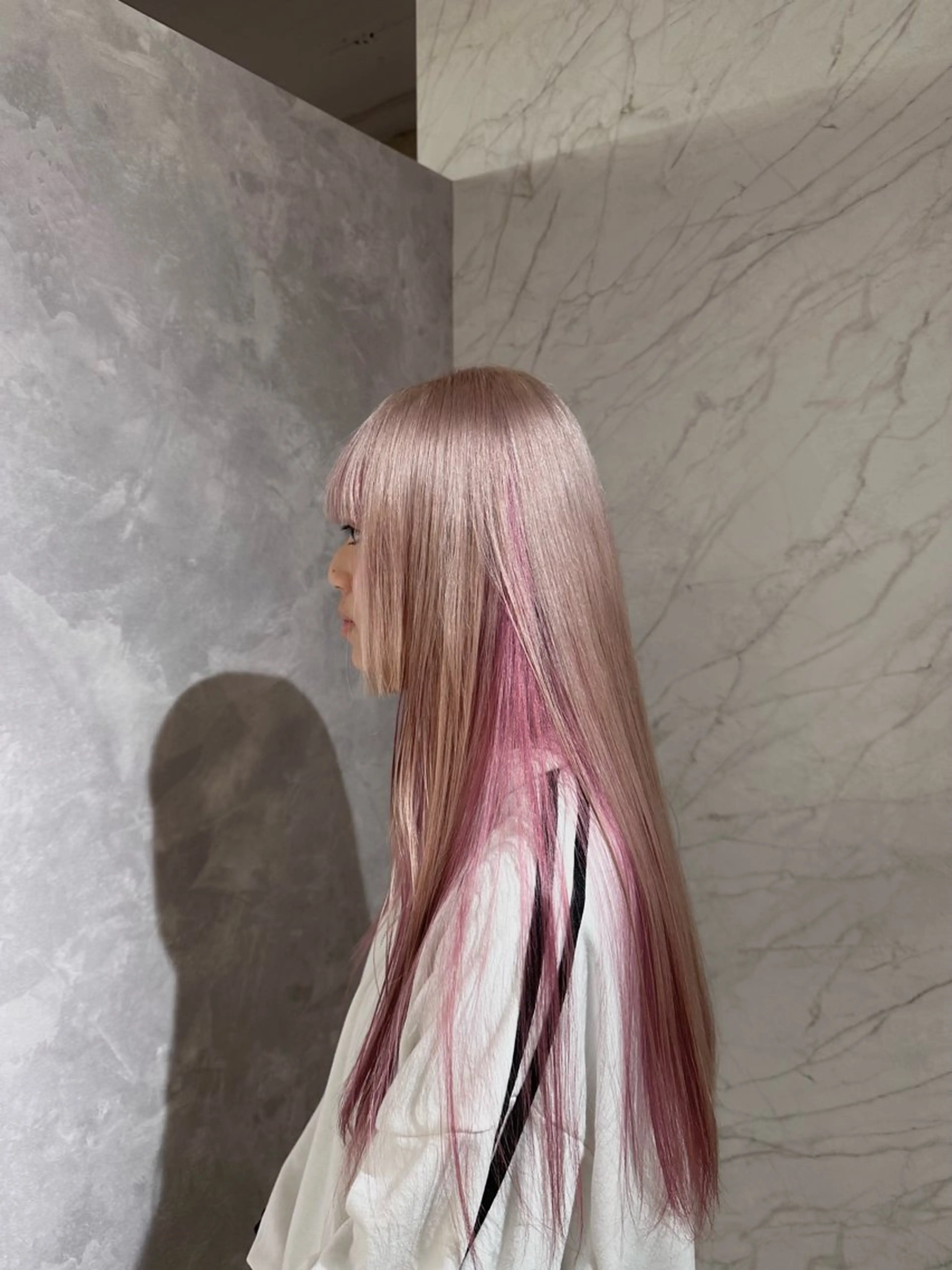 ロング ヘアカラー 中川 舞のヘアスタイル