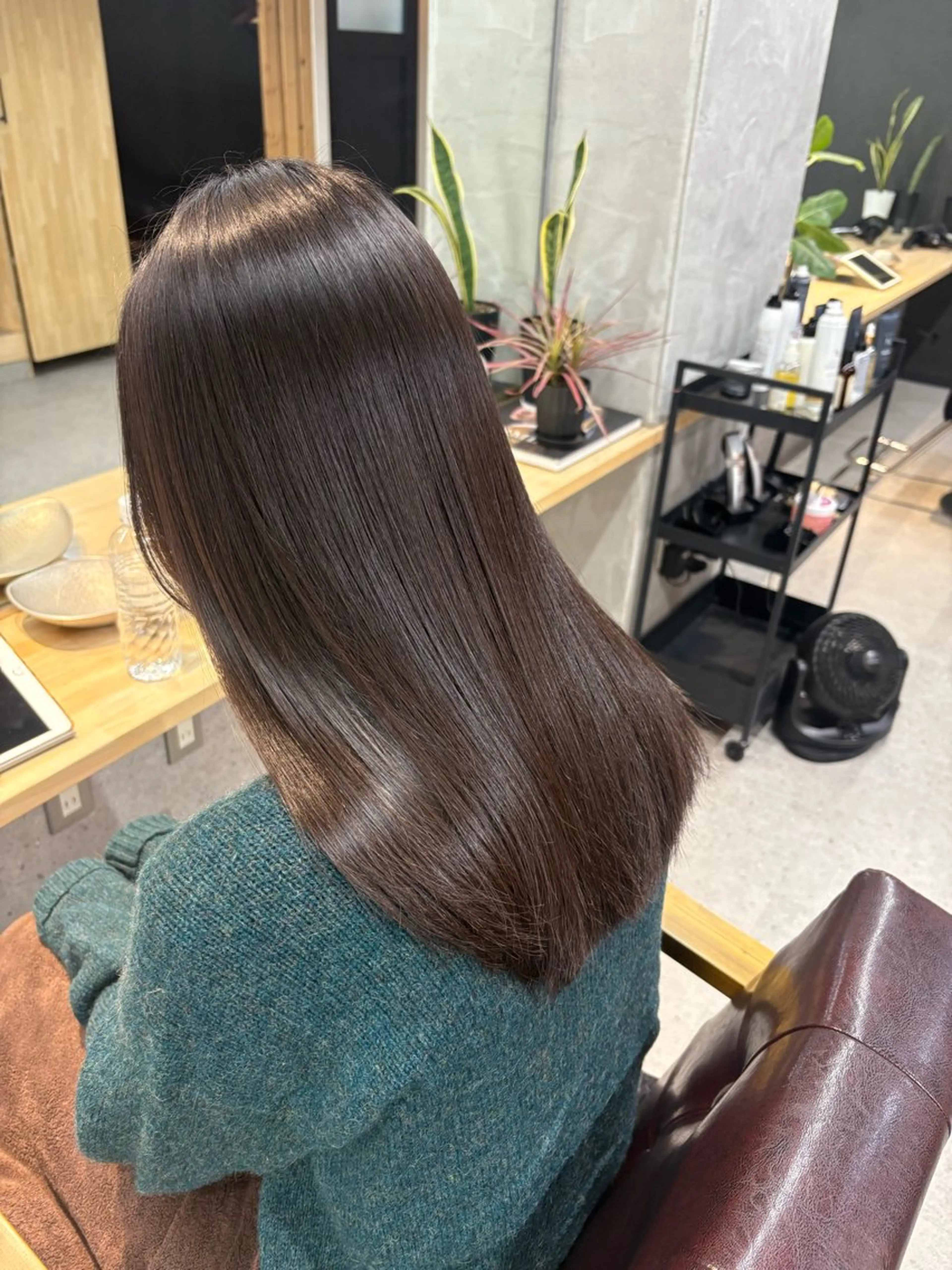 【当日予約限定メニュー】高濃度リンゴ酸ケラチンTr＋カット＋クオルシアカラーの写真