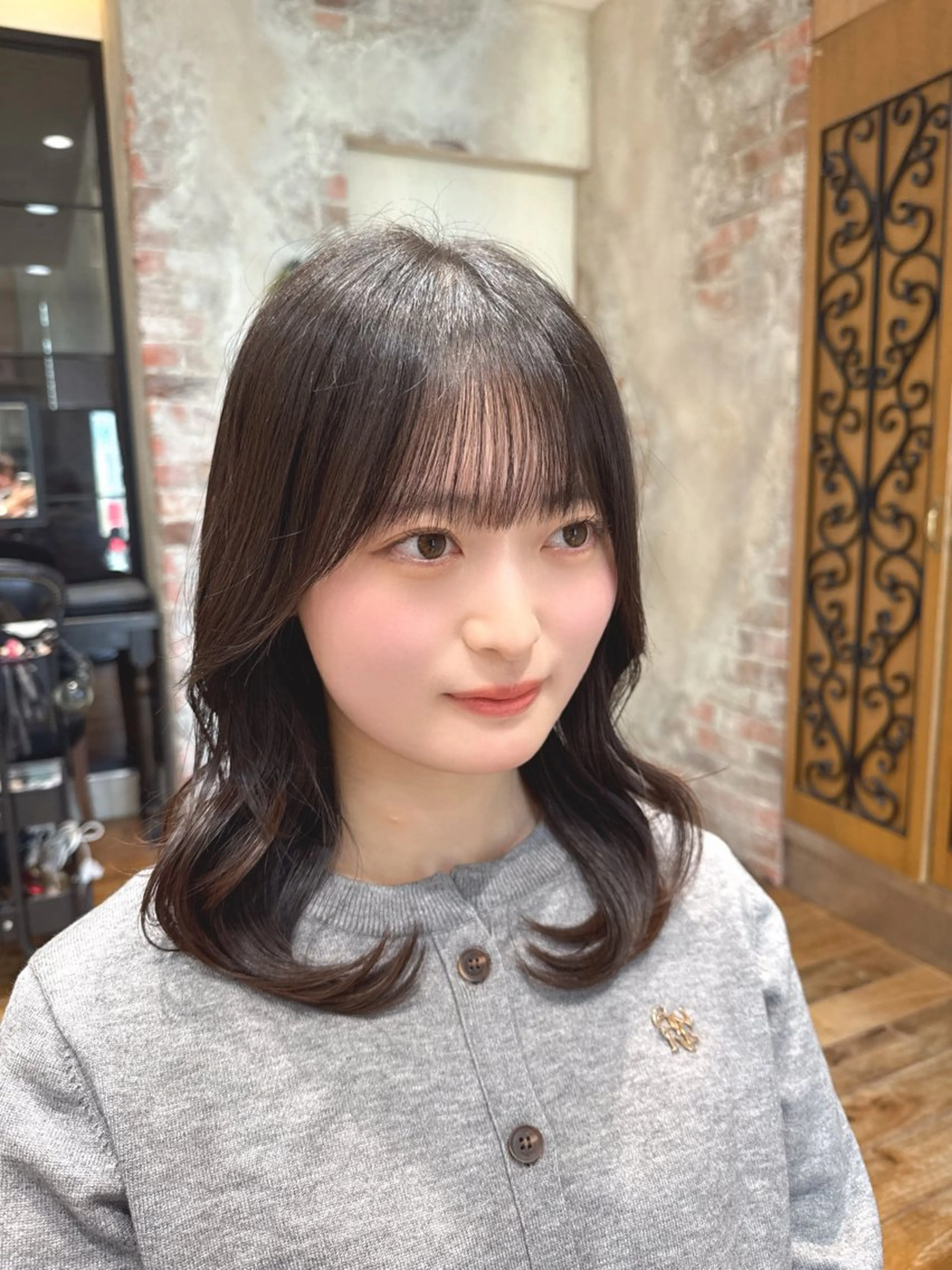 セミロング カラー ヘアカラー トリートメント ヘッドスパ レイヤー/艶カラー 韓国/石戸谷海斗のヘアスタイル