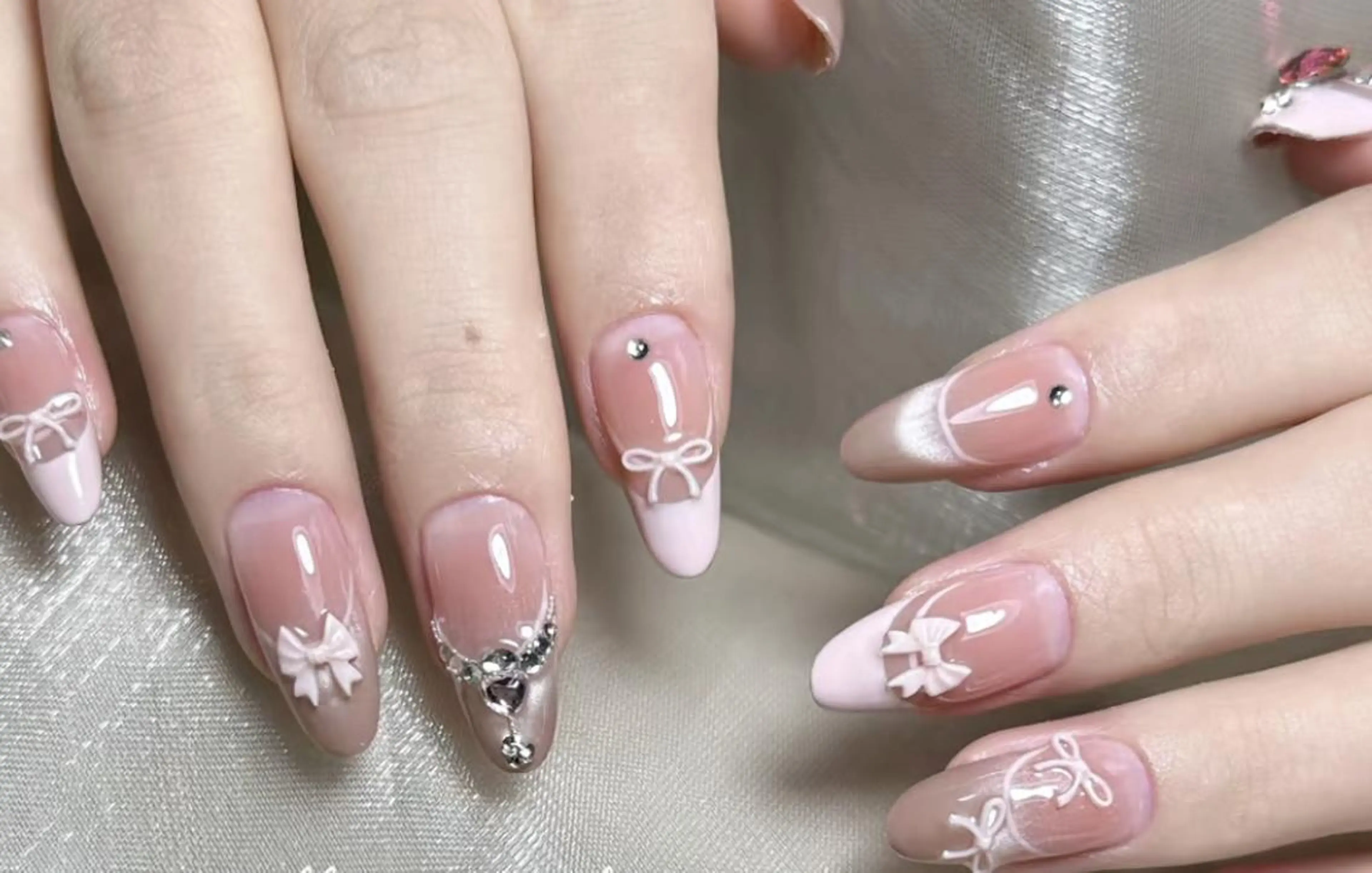 ネイル ハンドネイル 🎀 UU_nailのネイルデザイン