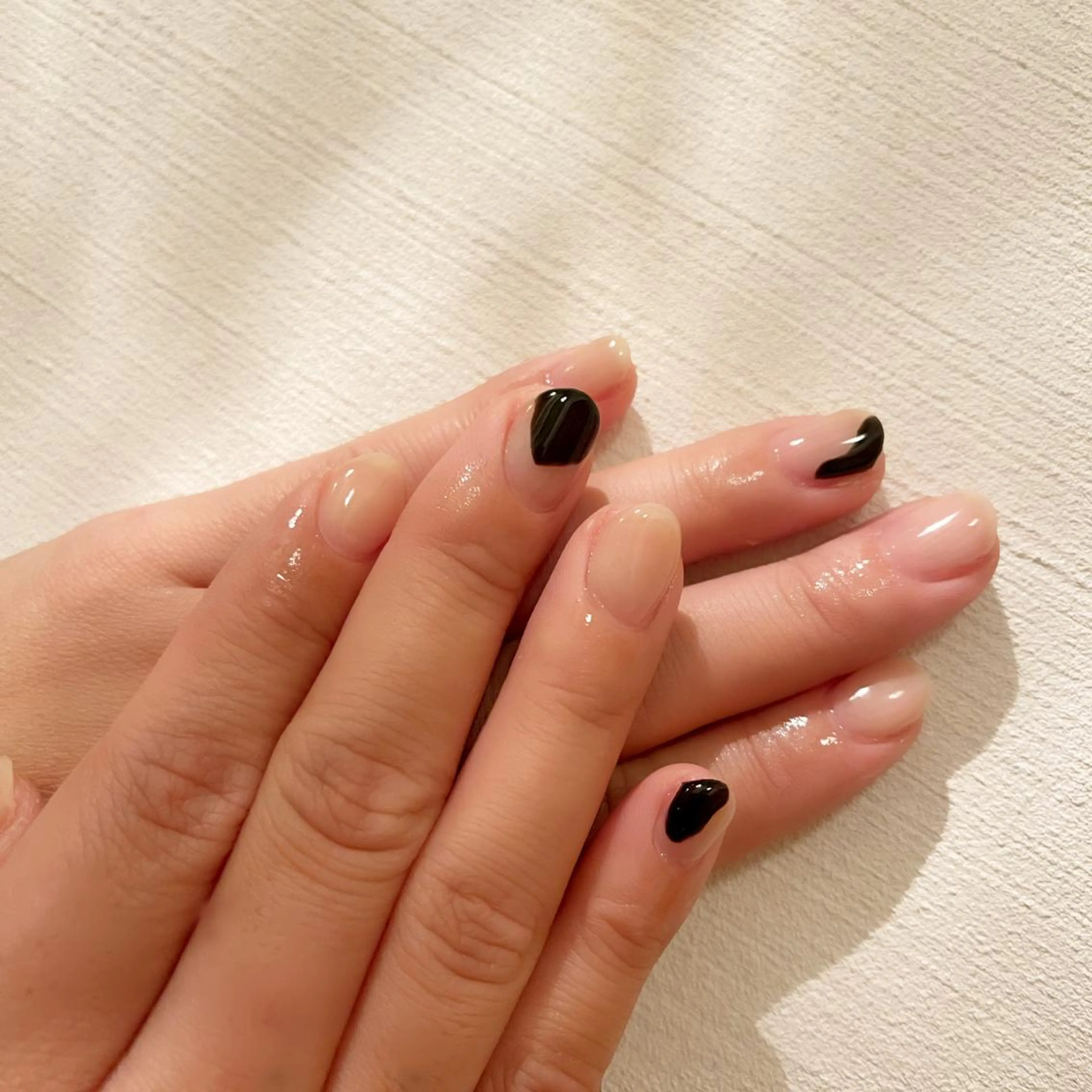 ミディアム ネイル BINEL REINAのネイルデザイン