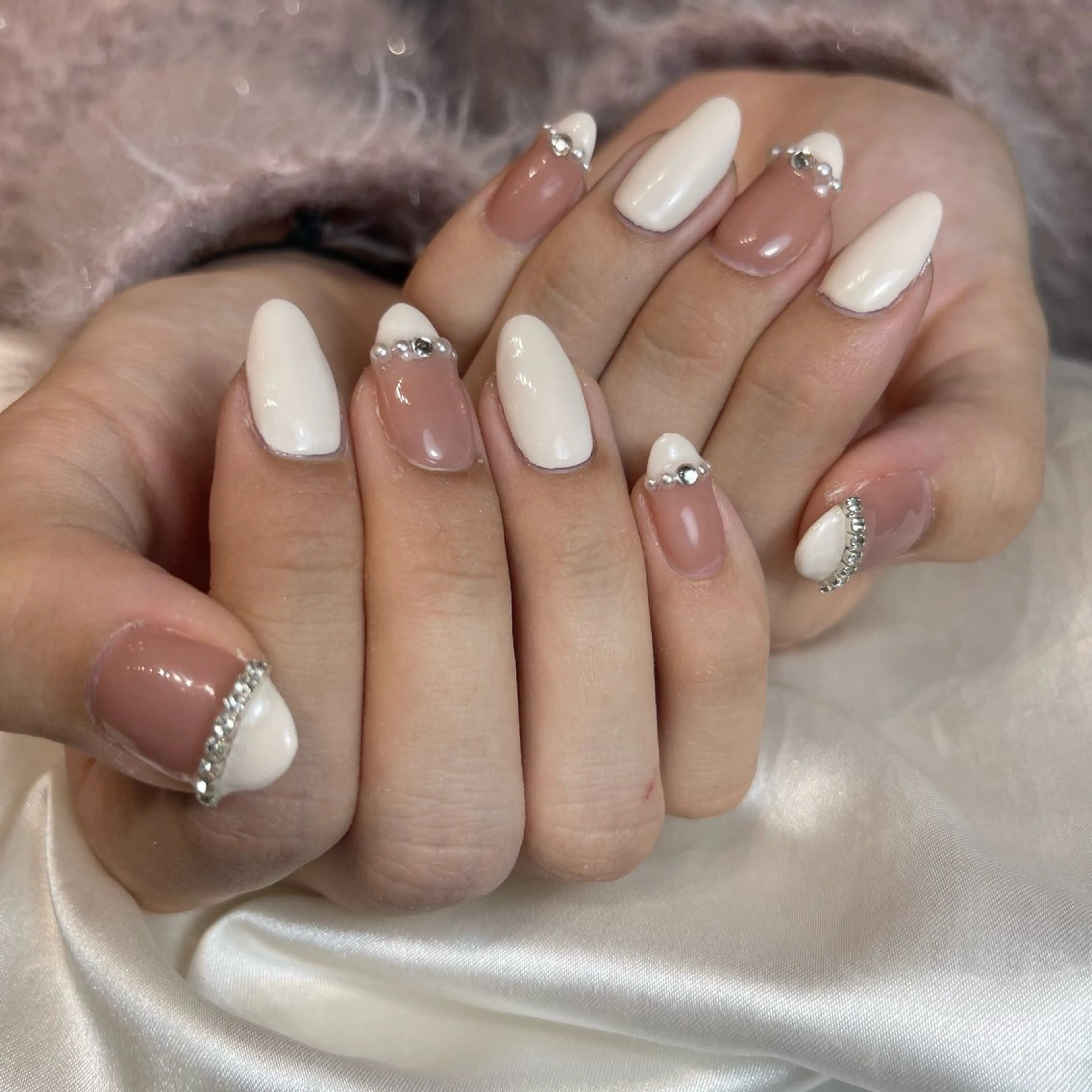 セミロング salon de Tiara 碧のネイルデザイン