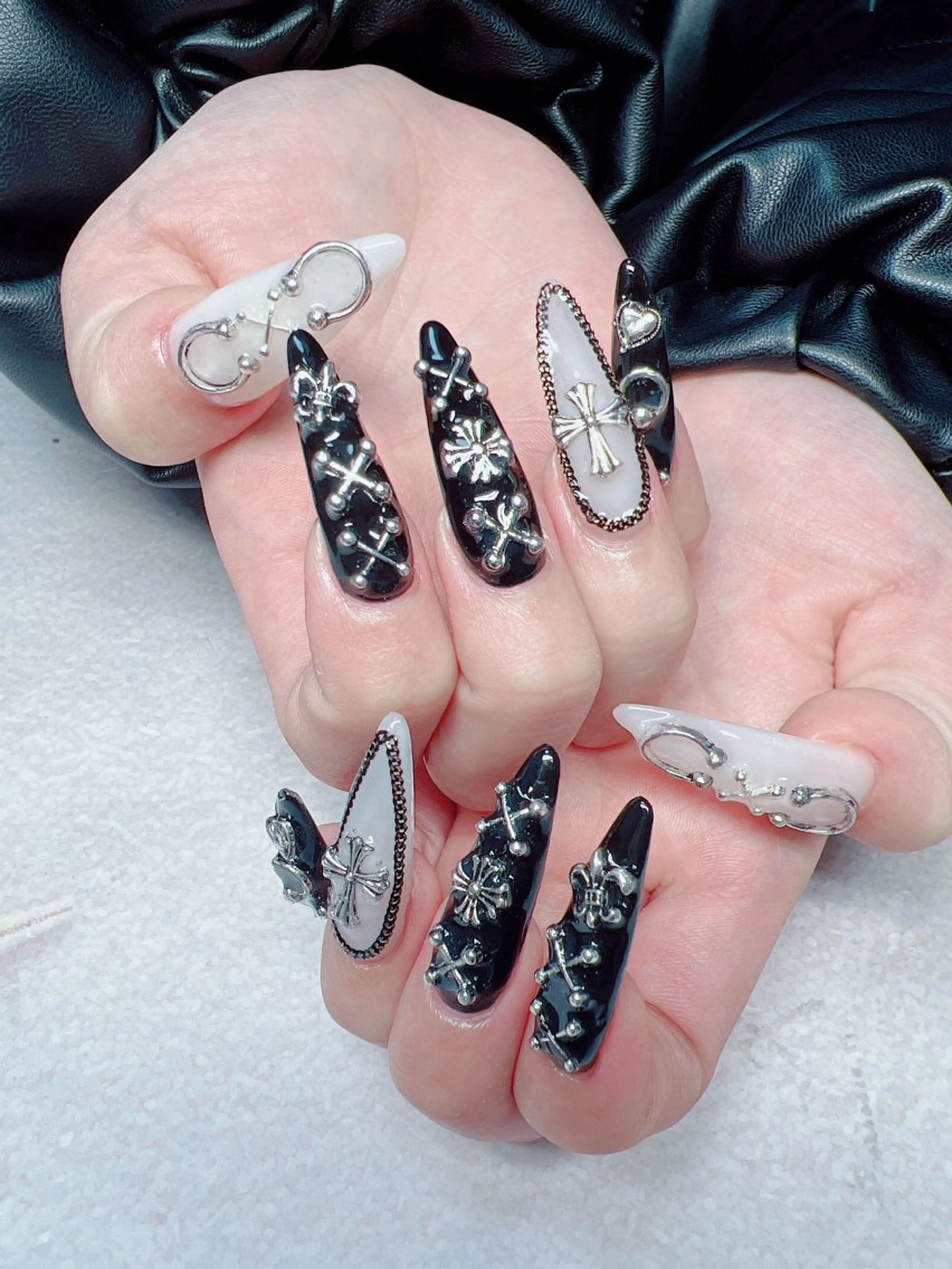 ネイル Le'a シズカのネイルデザイン