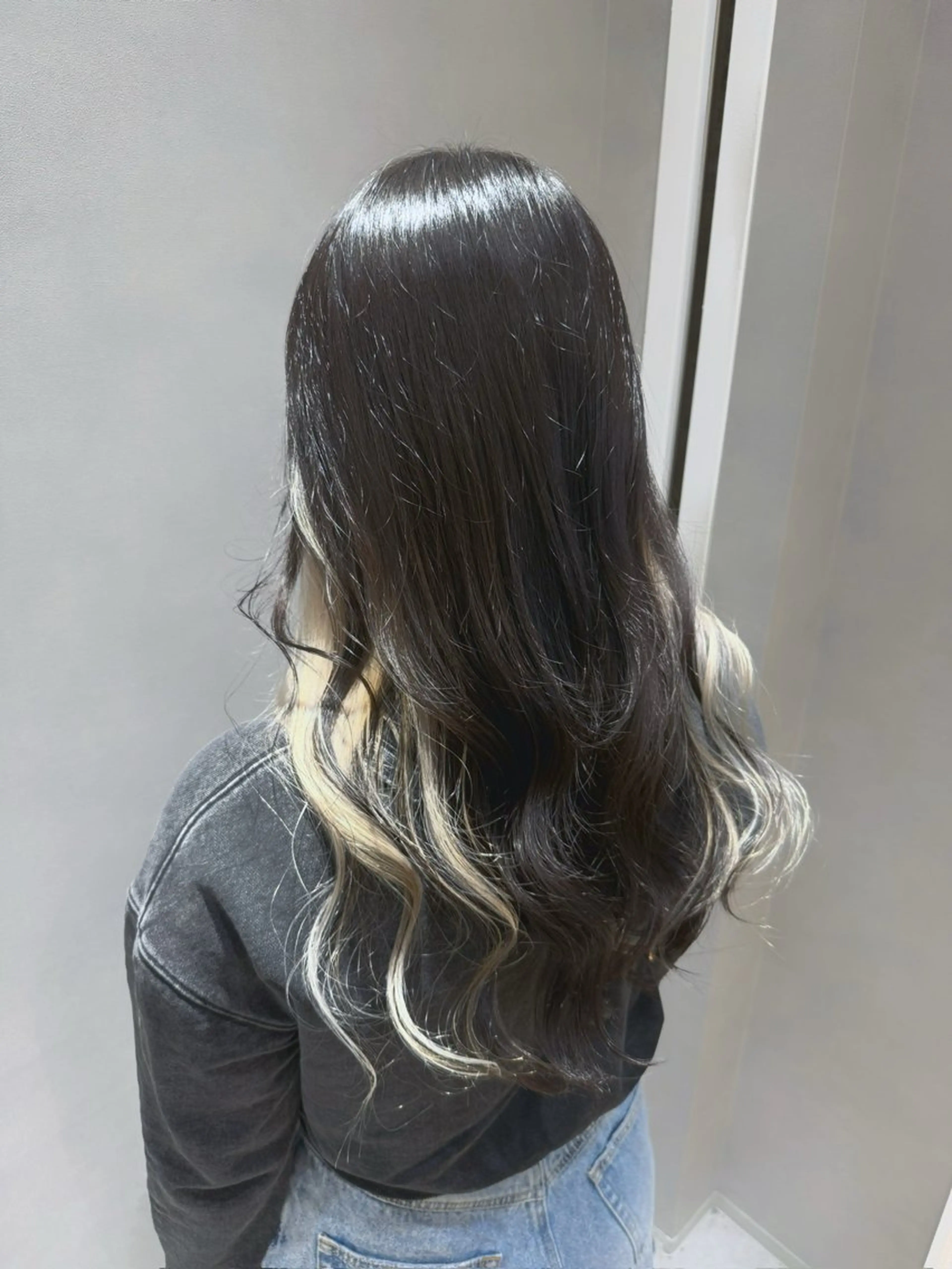 ロング カラー カット ヘアカラー インナーカラー/ ストレート/奥野洸也のヘアスタイル