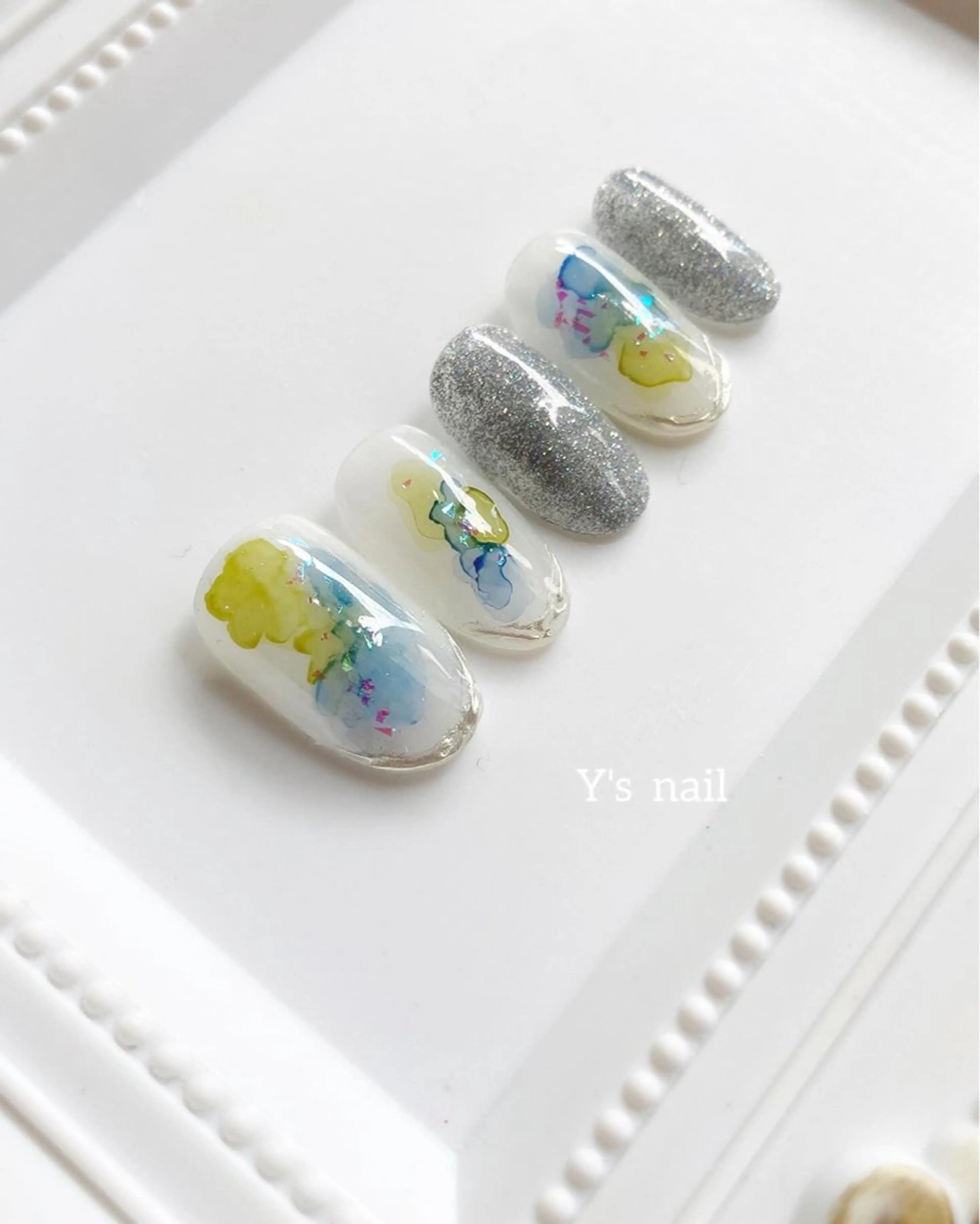 ネイル 手書きが得意🖌️ Y’s  nailのネイルデザイン