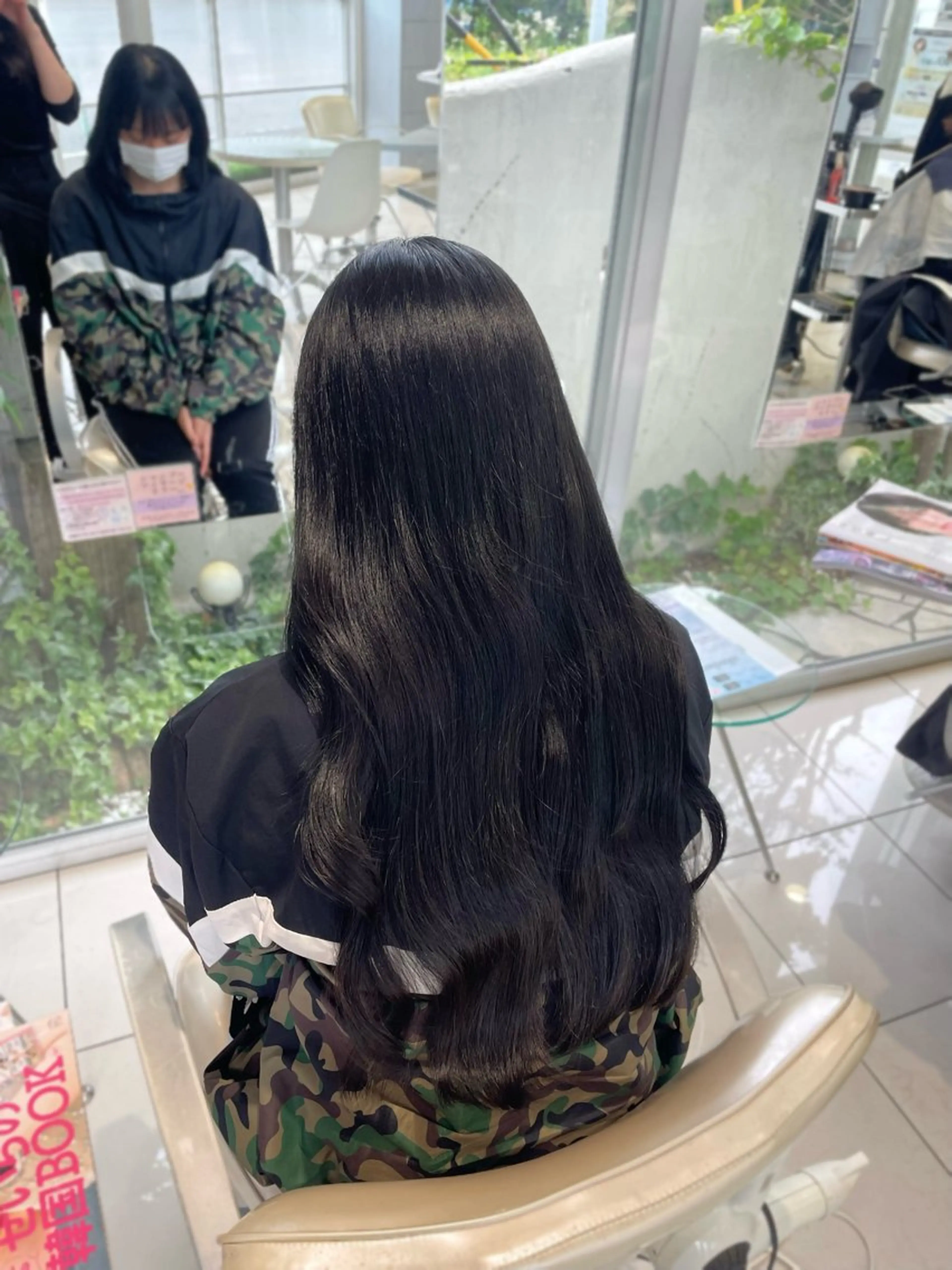 ロング カラー ヘアカラー トリートメント 盛れる韓国ヘア🩰/ 透明感カラー/華のヘアスタイル