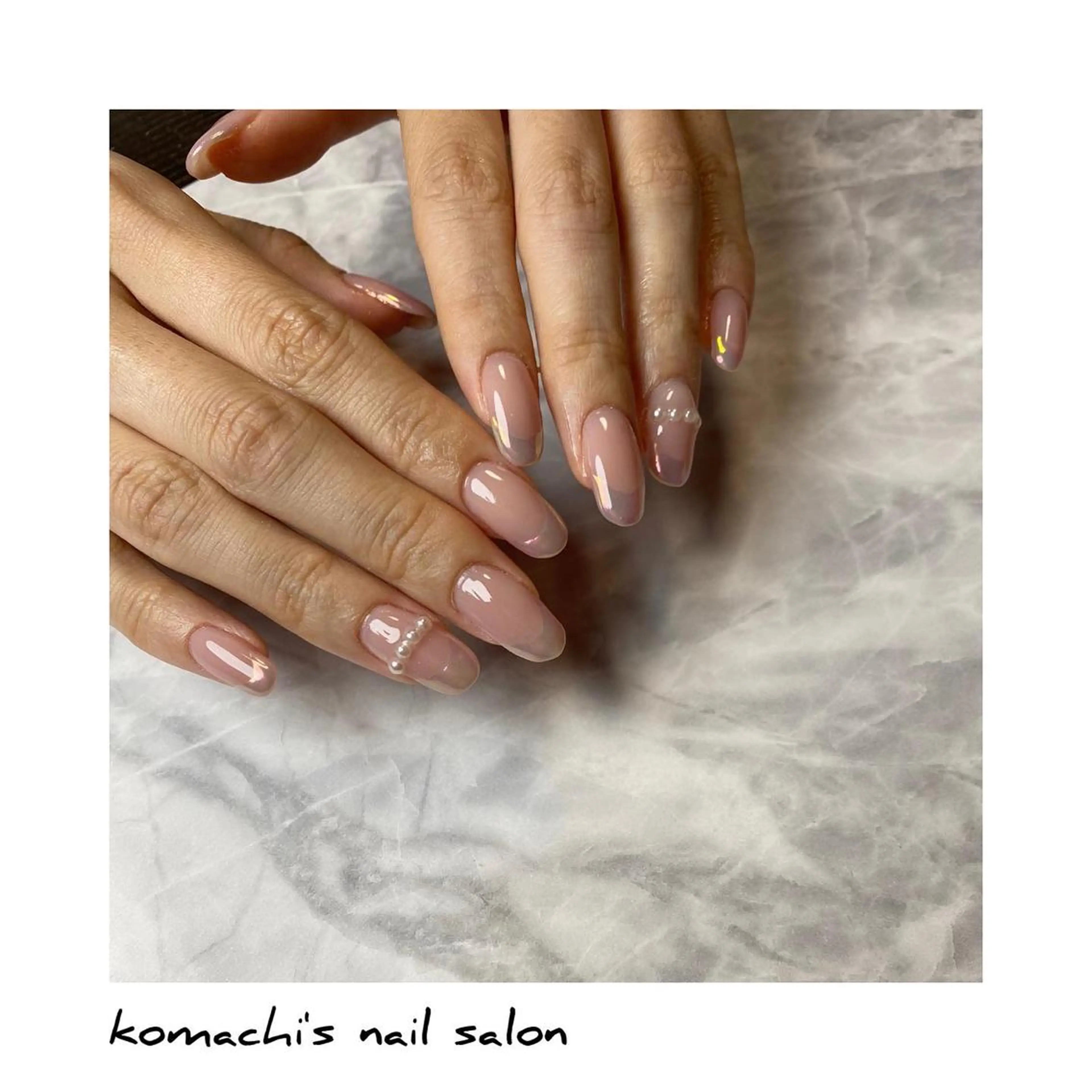 ネイル オーロラネイル フレンチネイル ハンドネイル akita kazumiのネイルデザイン