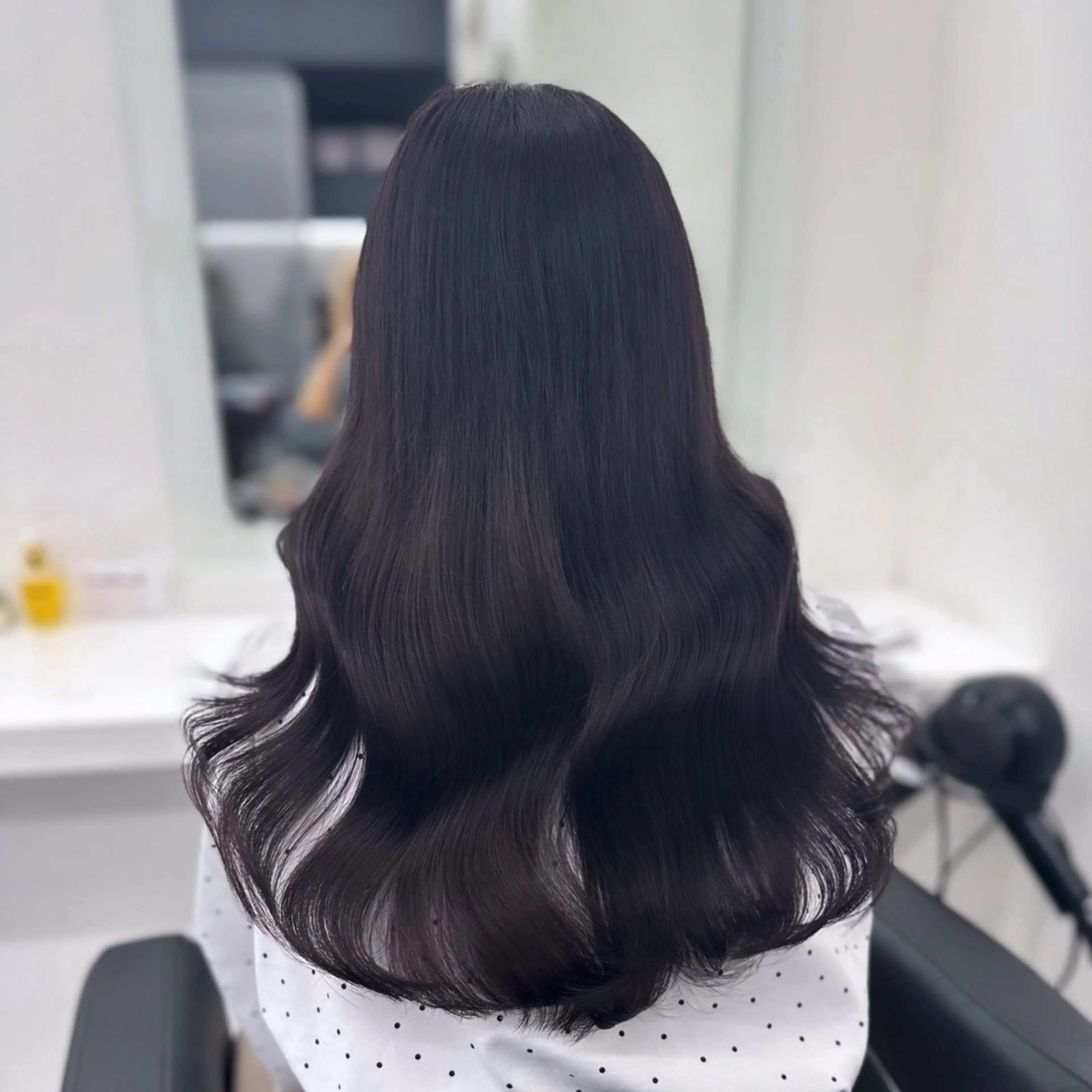 ロング カラー ディープラベンダー ラベンダーカラー ヘアカラー 🪞ハイトーン🪞 🤍waka🤍のヘアスタイル