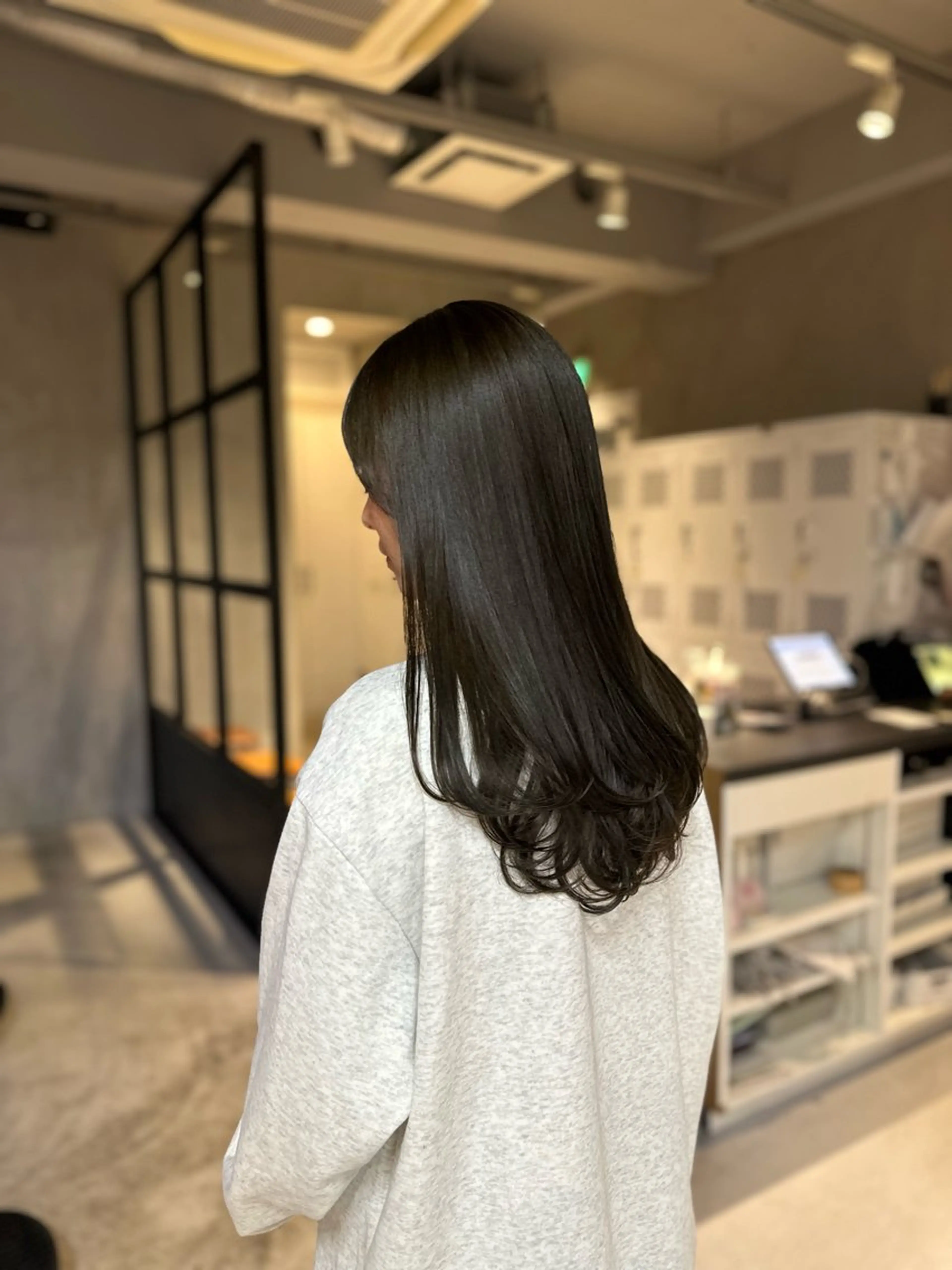 ロング カラー elimabyfif th調布🌙キホ🌙のヘアスタイル