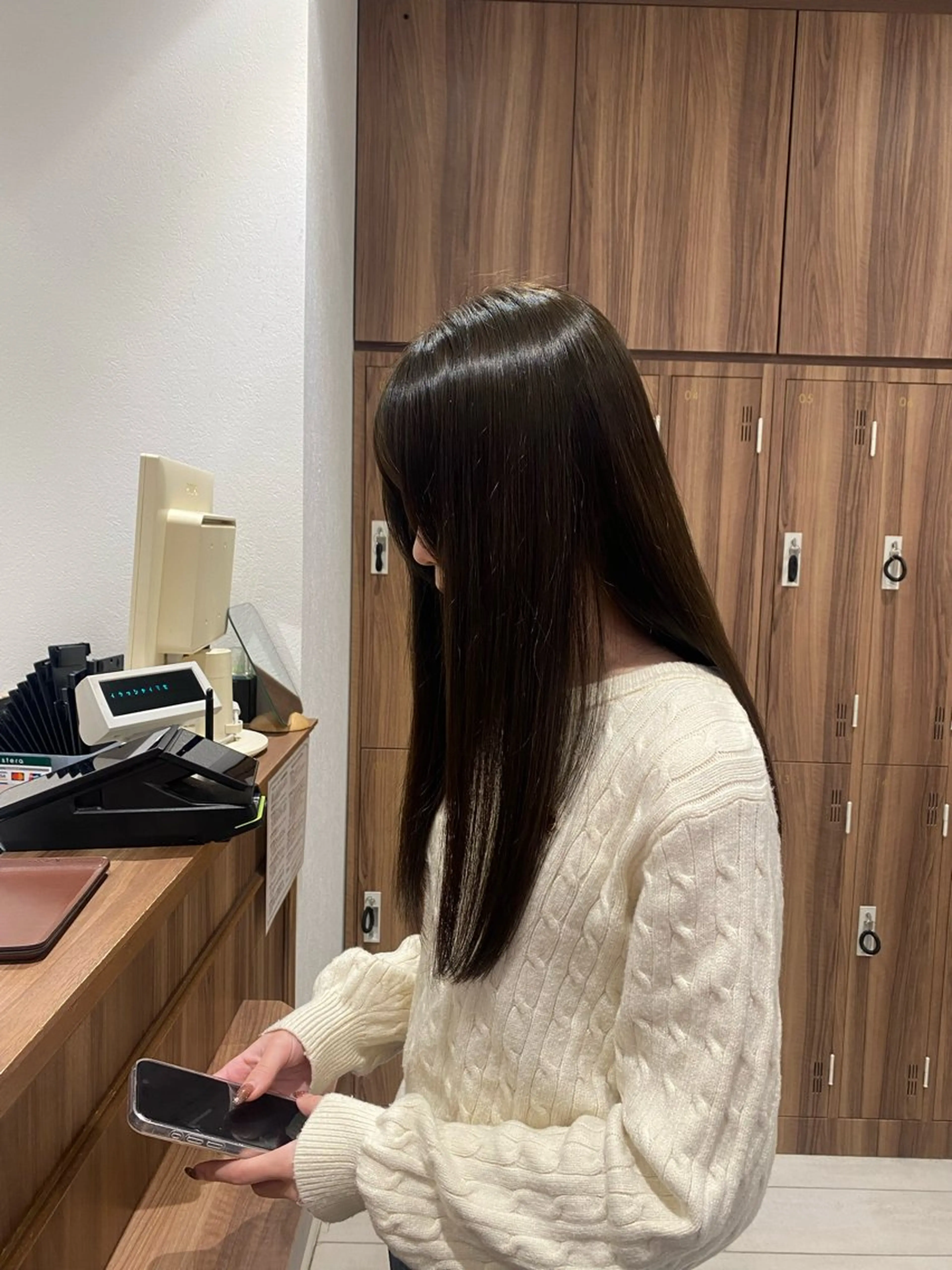 ロング カラー グレージュ オリーブグレージュ オリーブグレー ヘアカラー 内匠 愛美/Ash池上店のヘアスタイル