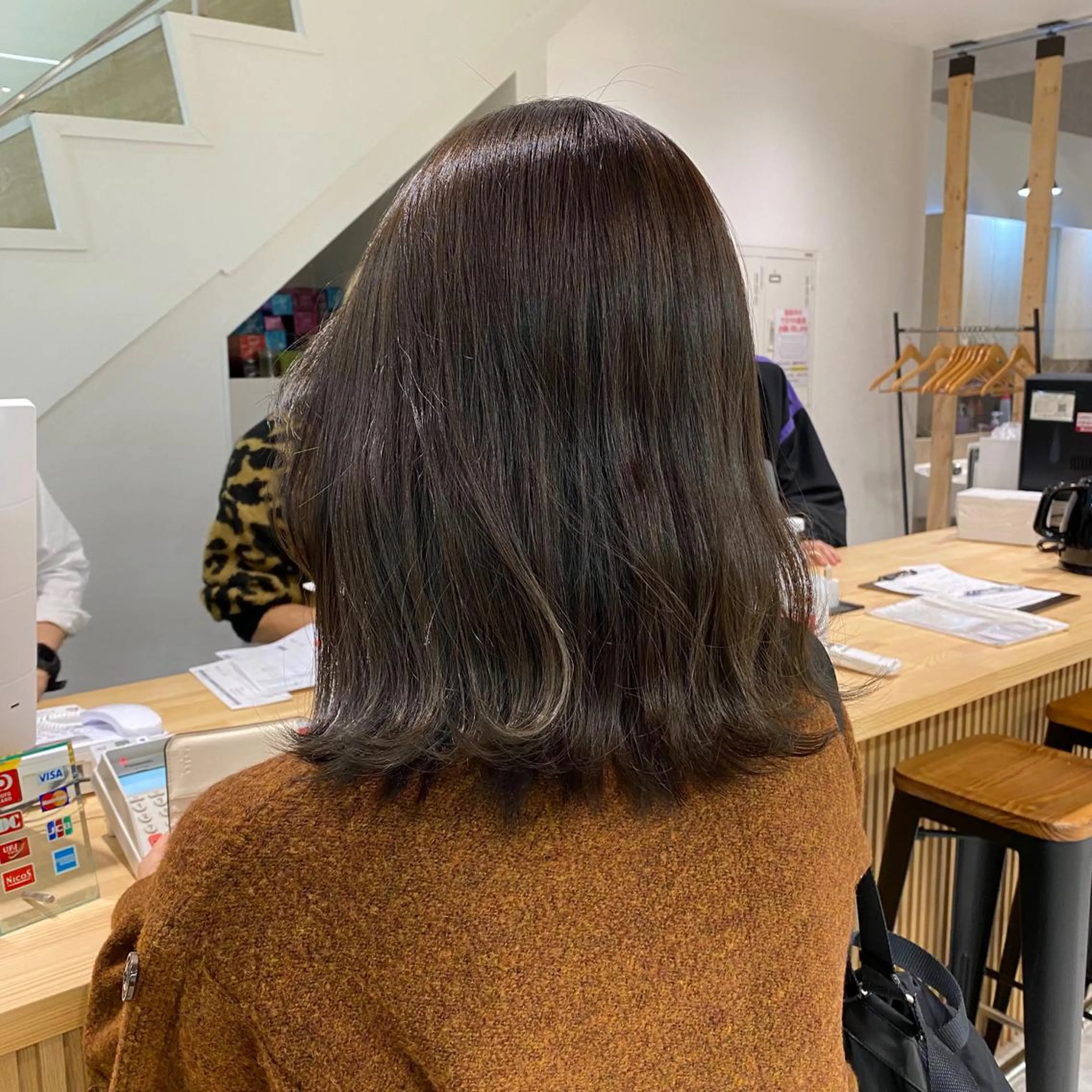 🖤 ワンカラー + 色持ちトリートメント　　　　　　ホームケア用トリートメント付き✨の写真