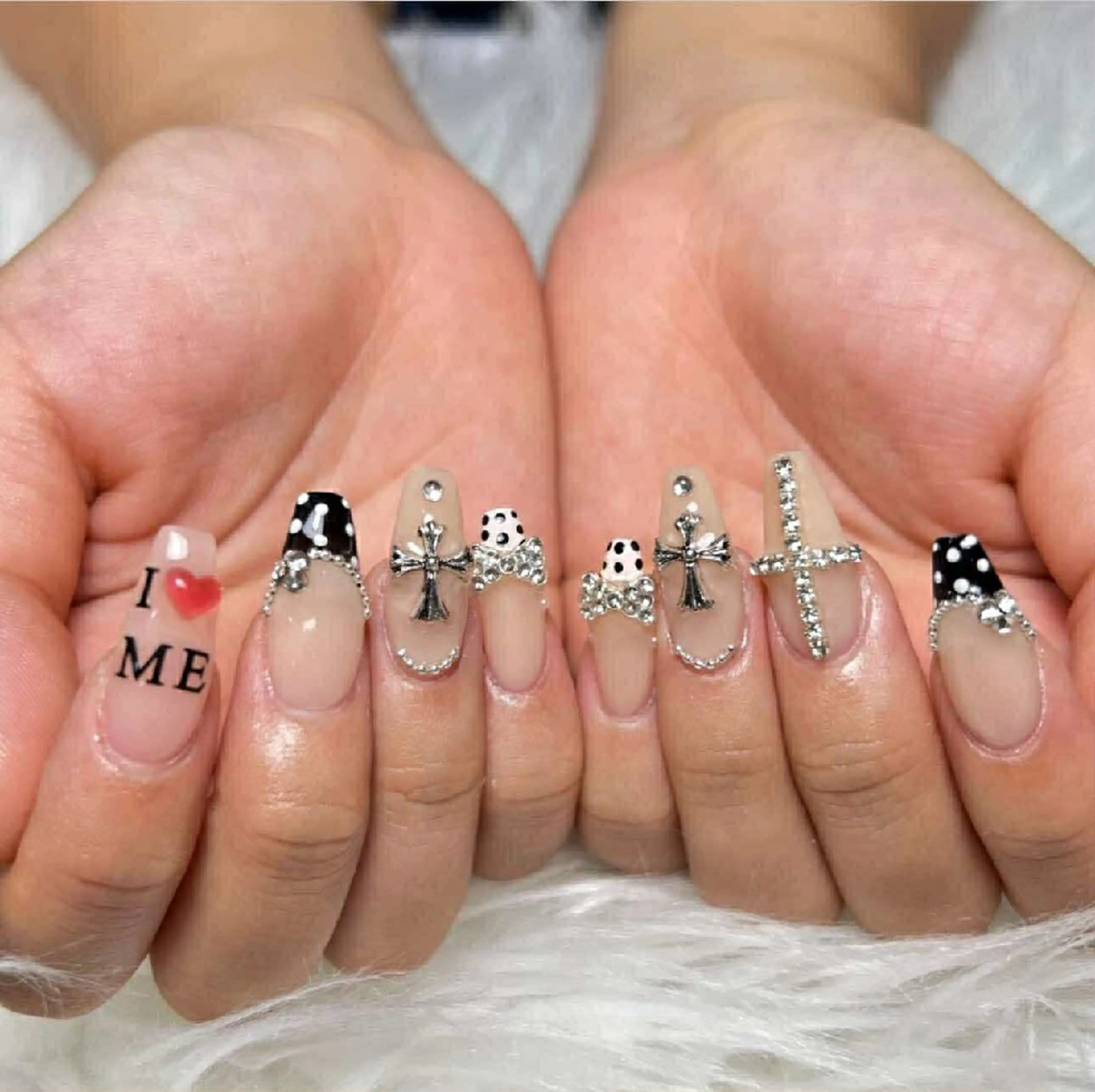 ネイル ホンダ ユキのネイルデザイン