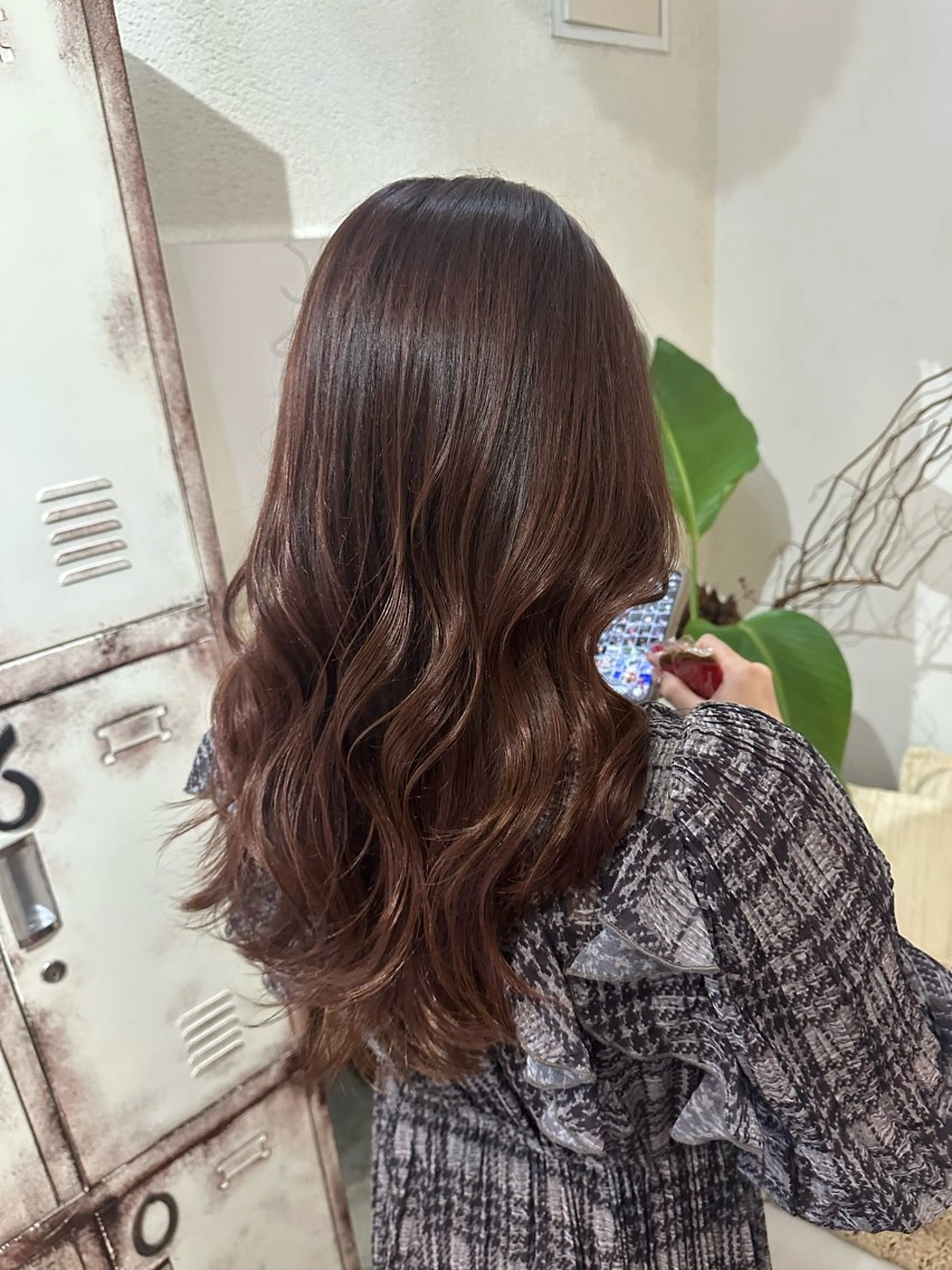 ロング カット ヘアカラー トリートメント putri 副店長 岸本　拓真のヘアスタイル