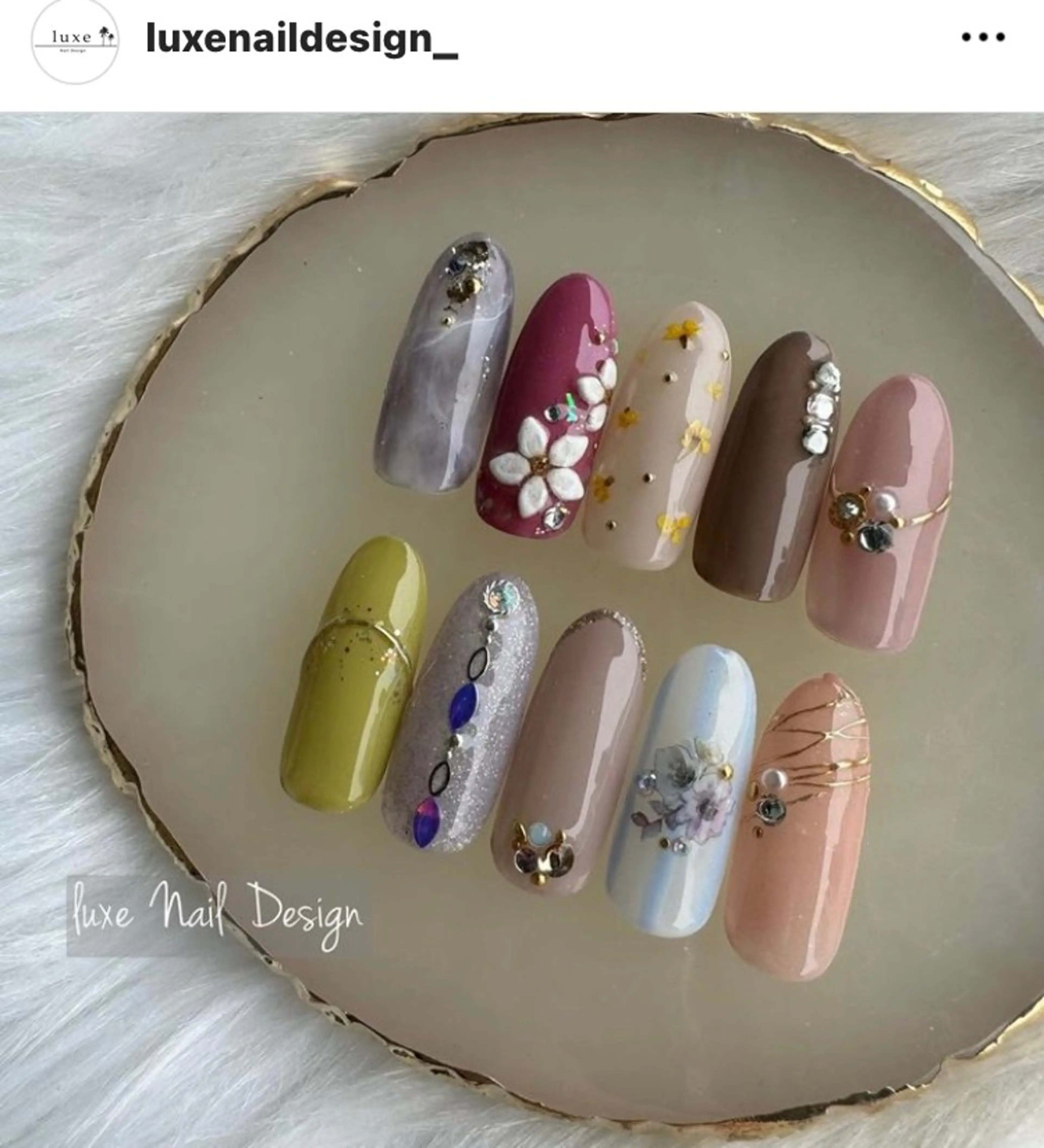 ネイル luxe NailDesignのネイルデザイン