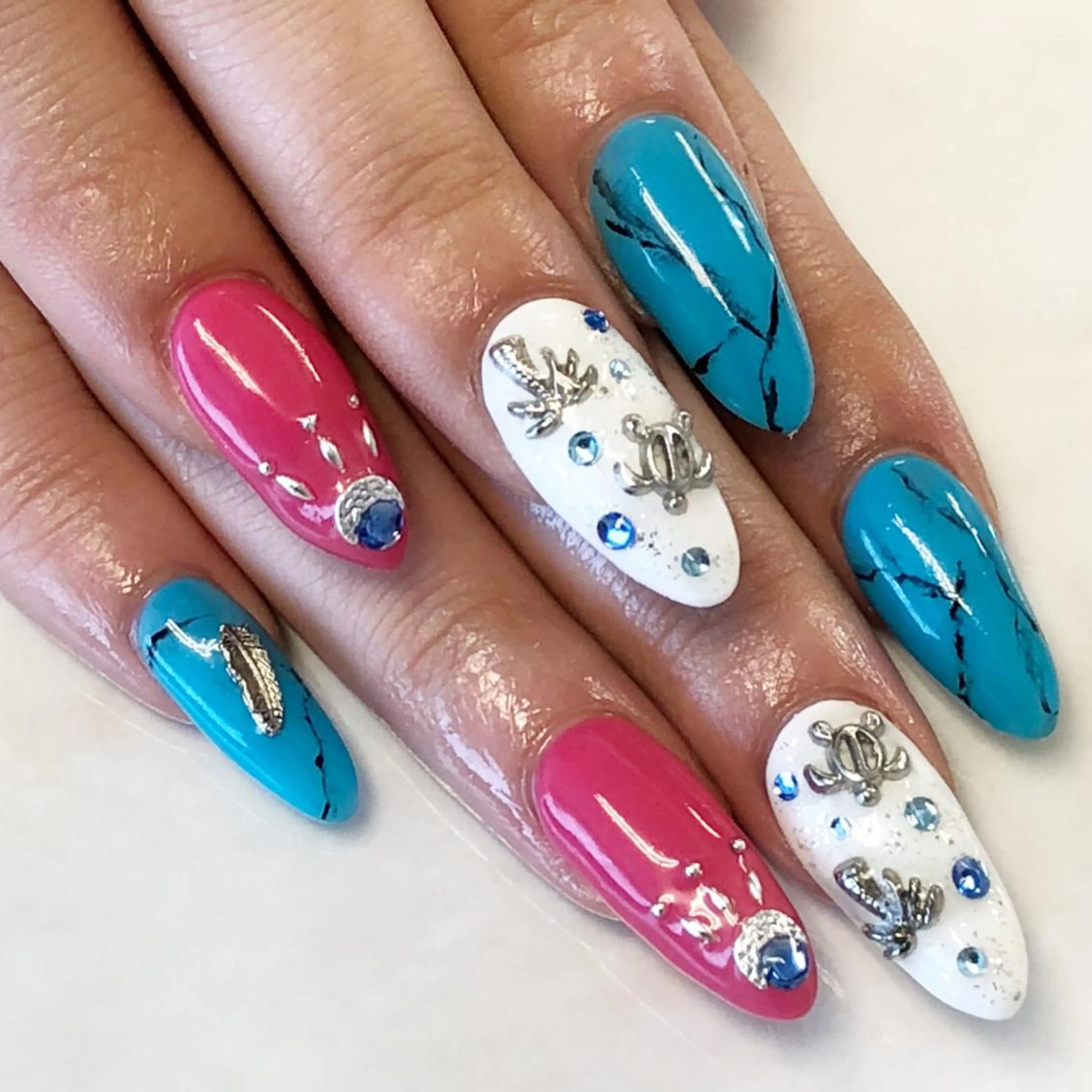ネイル スカルプネイル 夏ネイル KIREIE NAILSのネイルデザイン