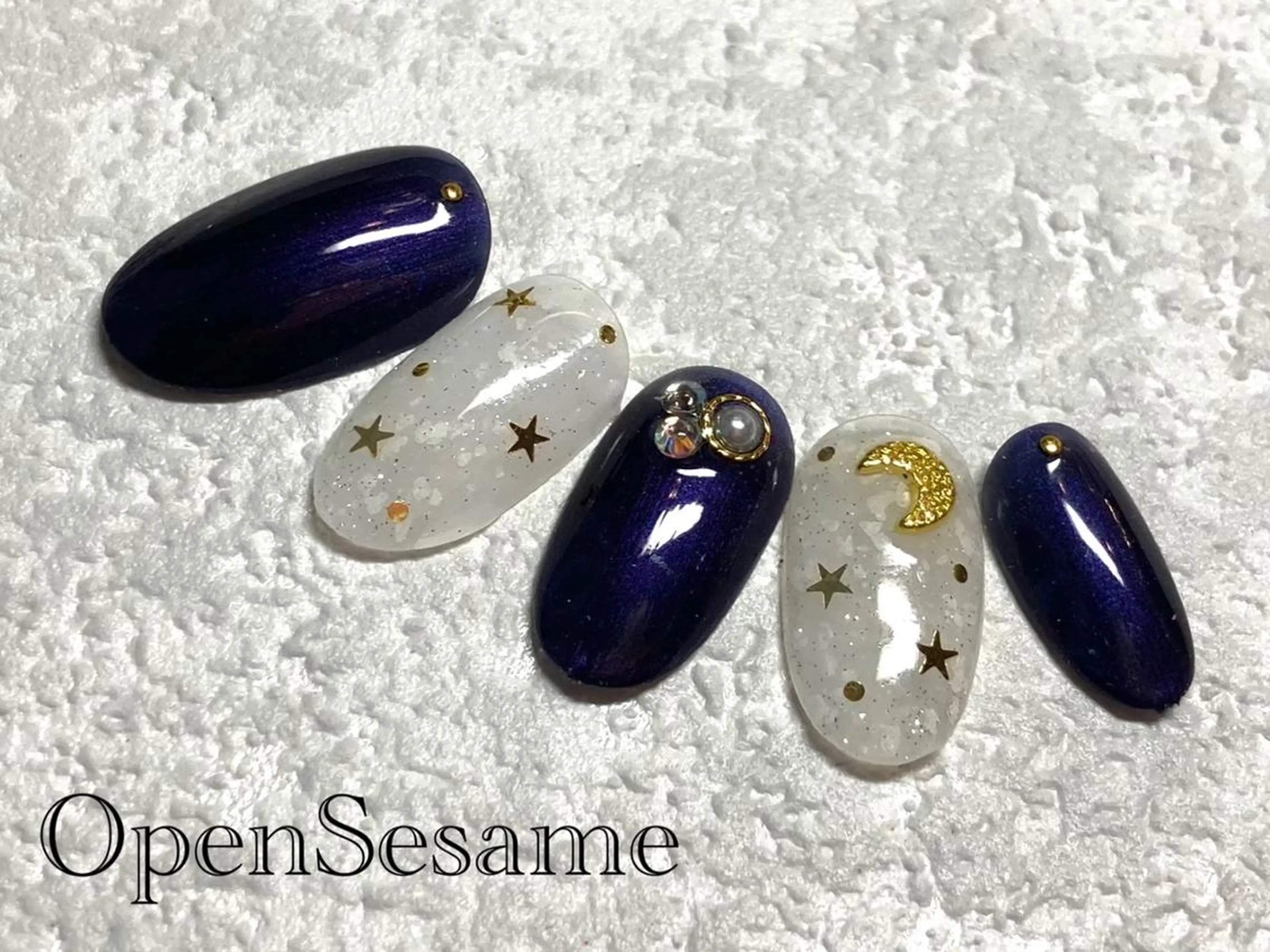 ネイル 遠藤 志乃のネイルデザイン