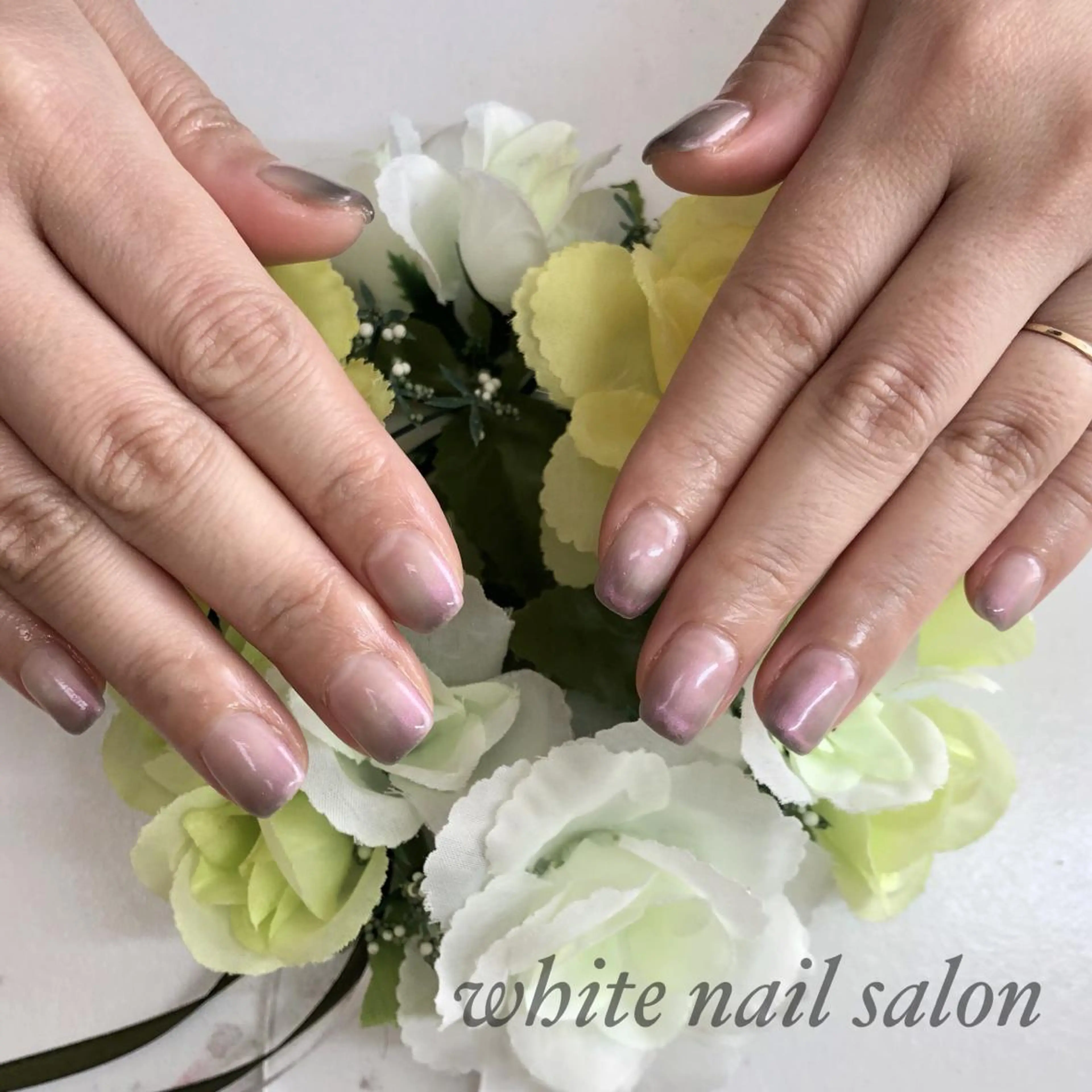 ネイル フットネイル ジェルネイル ハードジェル オフィスネイル スカルプネイル ハンドネイル white nail salonのネイルデザイン