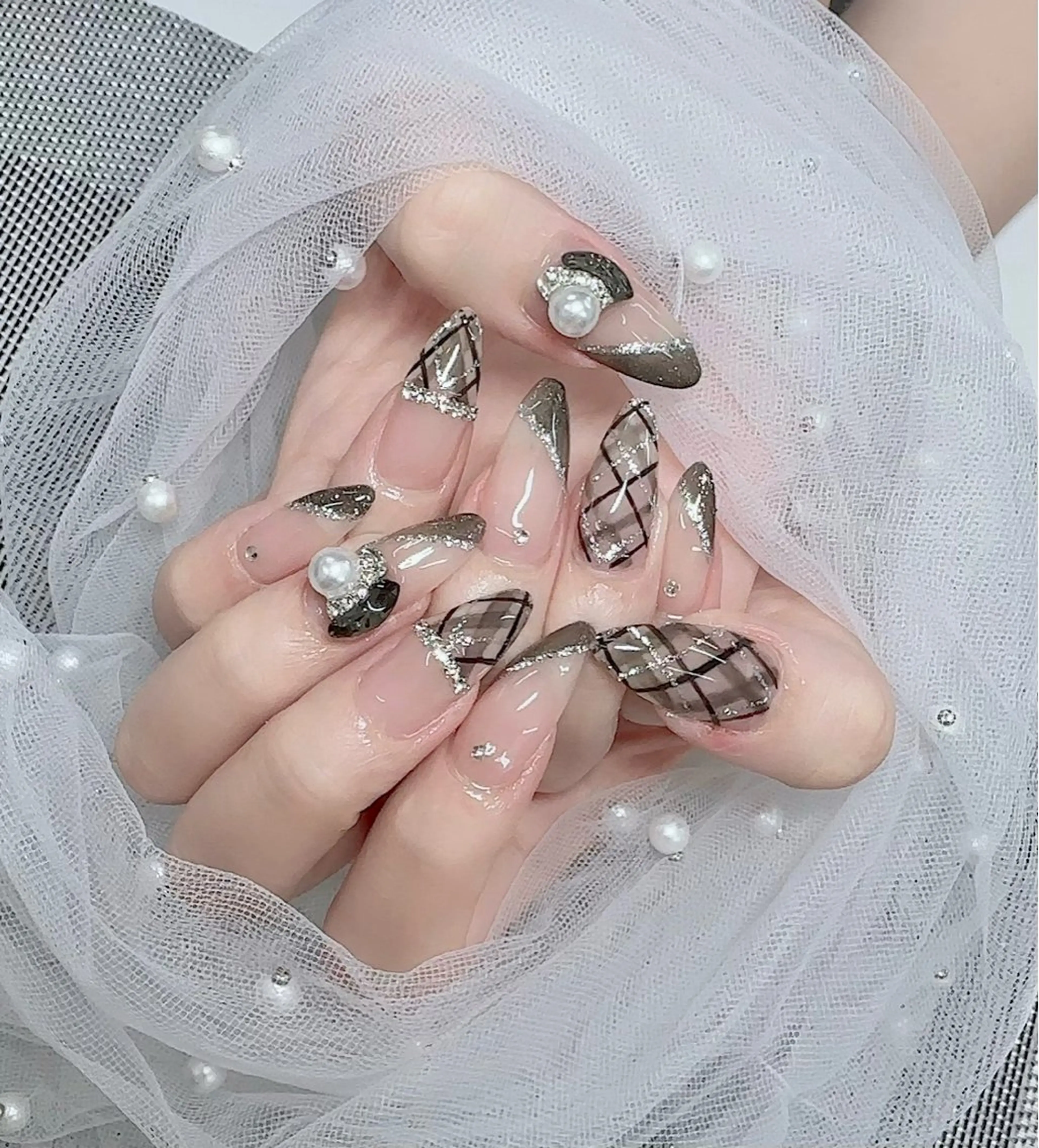ネイル Minéa nailのネイルデザイン