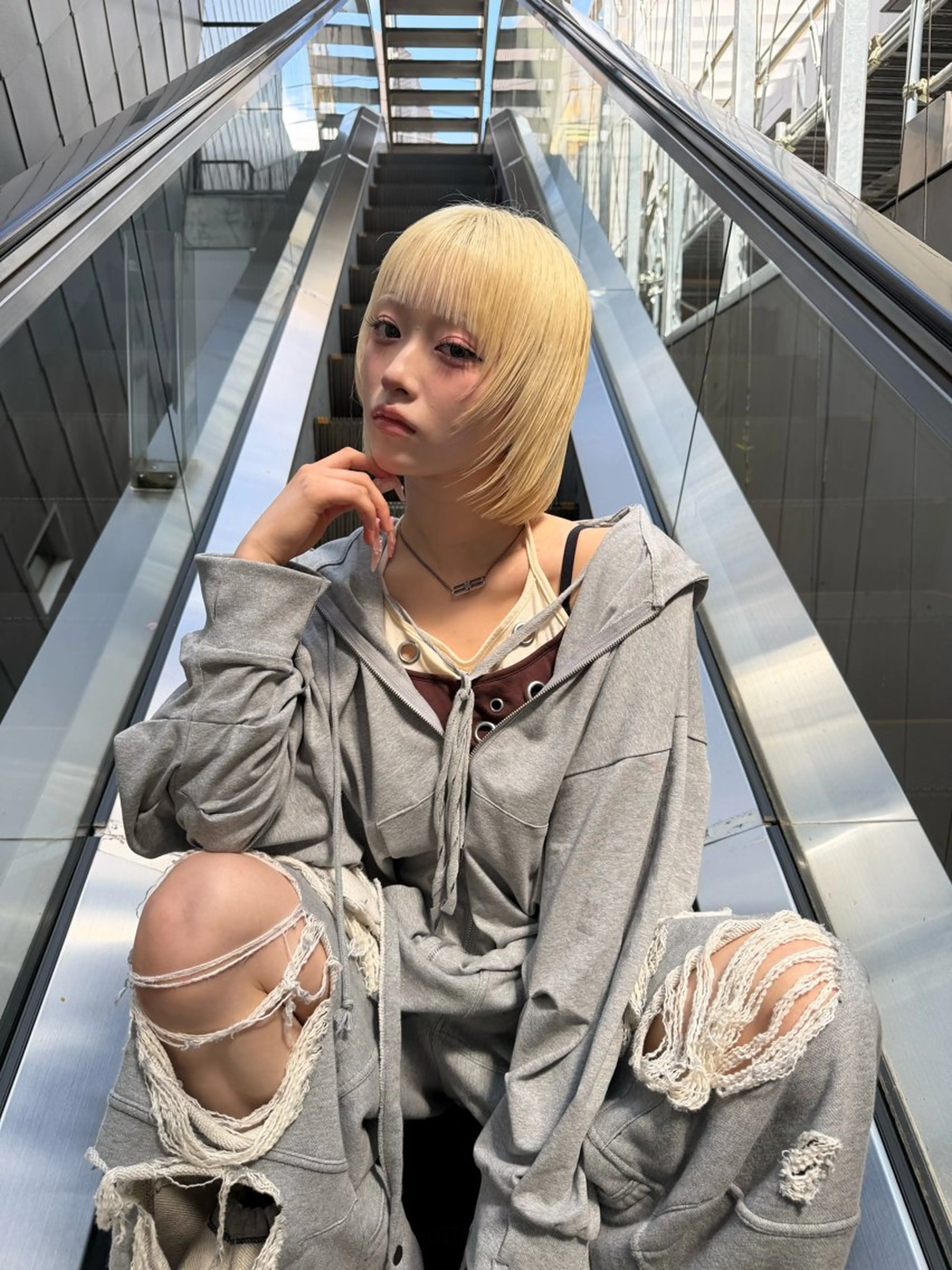 ショート カラー ブリーチ ブロンド ケアブリーチ 透明感カラー ダブルカラー カット ヘアカラー 💎透明感カラー特化 💎TAISEIのヘアスタイル