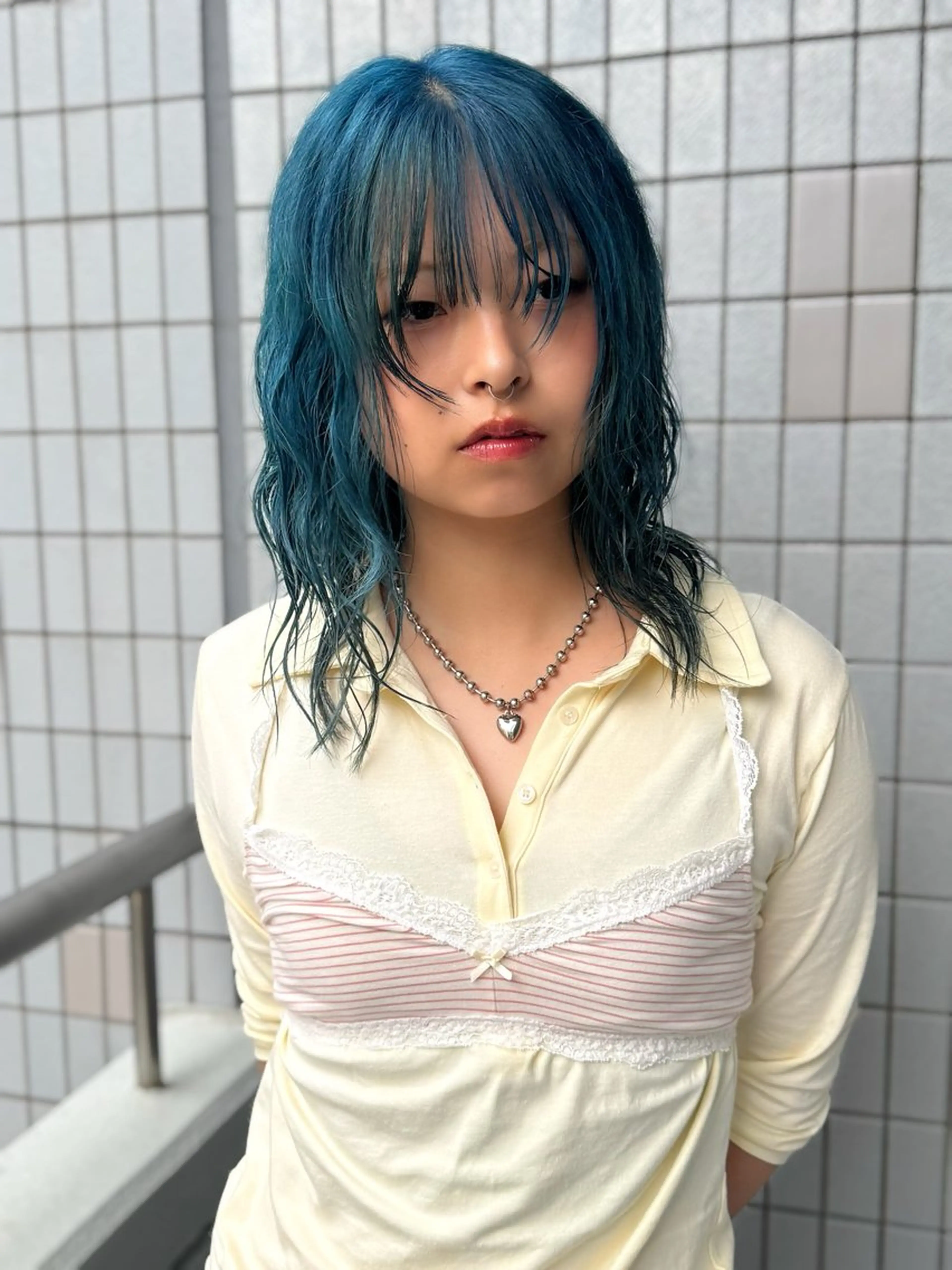 ミディアム 垢抜け/レイヤー/ ハイトーン/アスナのヘアスタイル