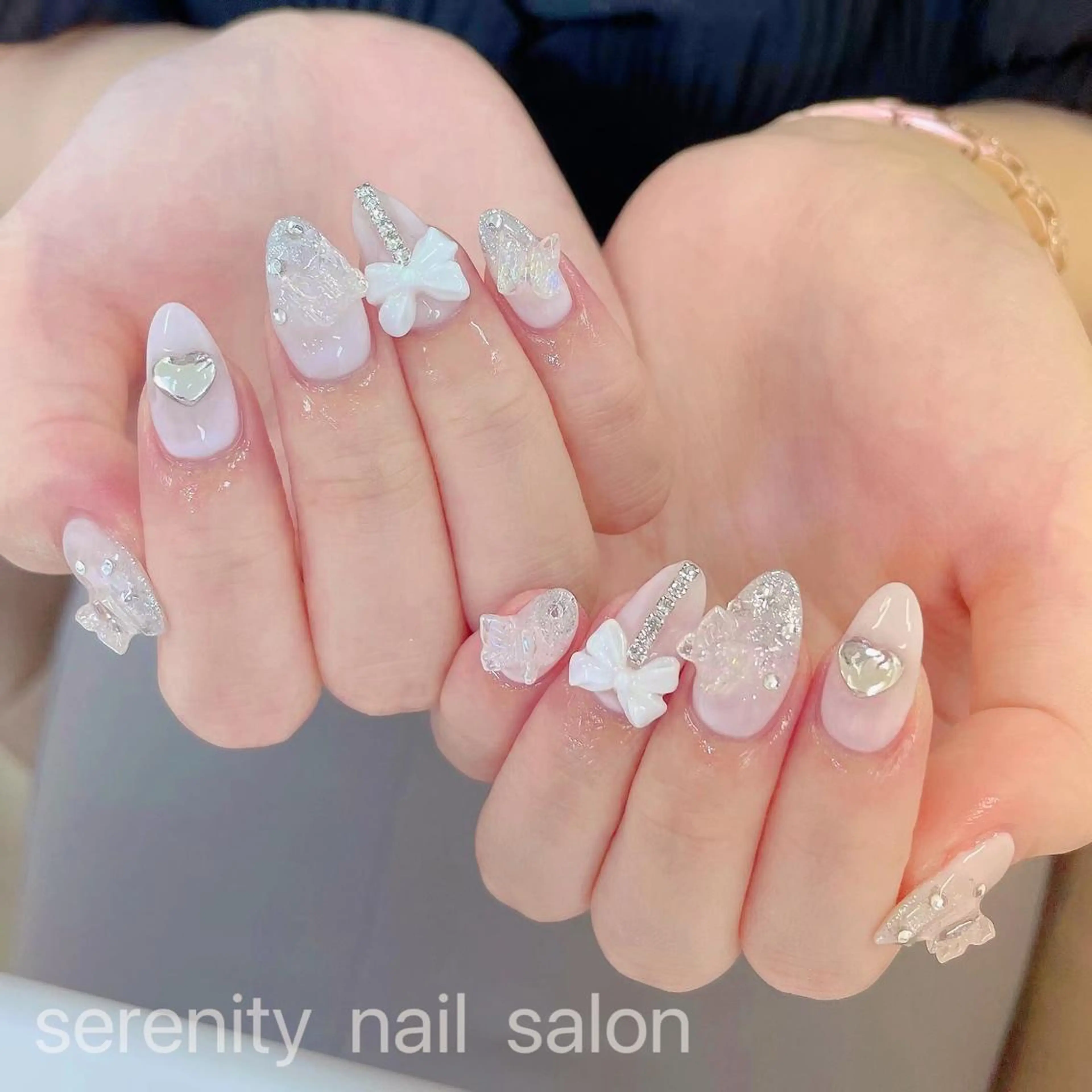 ネイル ハンドネイル ハンドケア ✨Serenity Nail salonのネイルデザイン