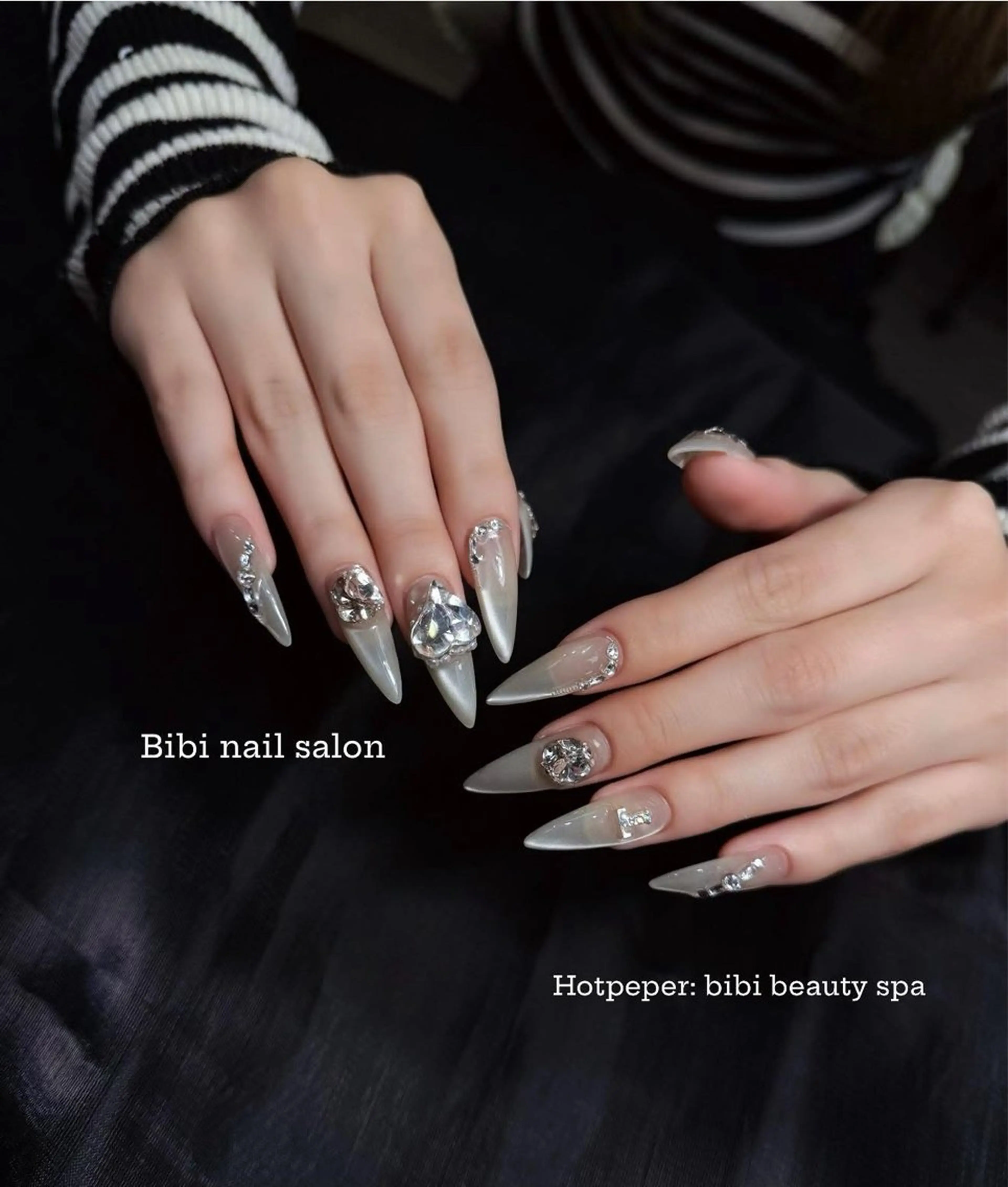 セミロング ハンドネイル Bibi beauty spa Osaka所属・Bibi nail Osakaのネイルデザイン