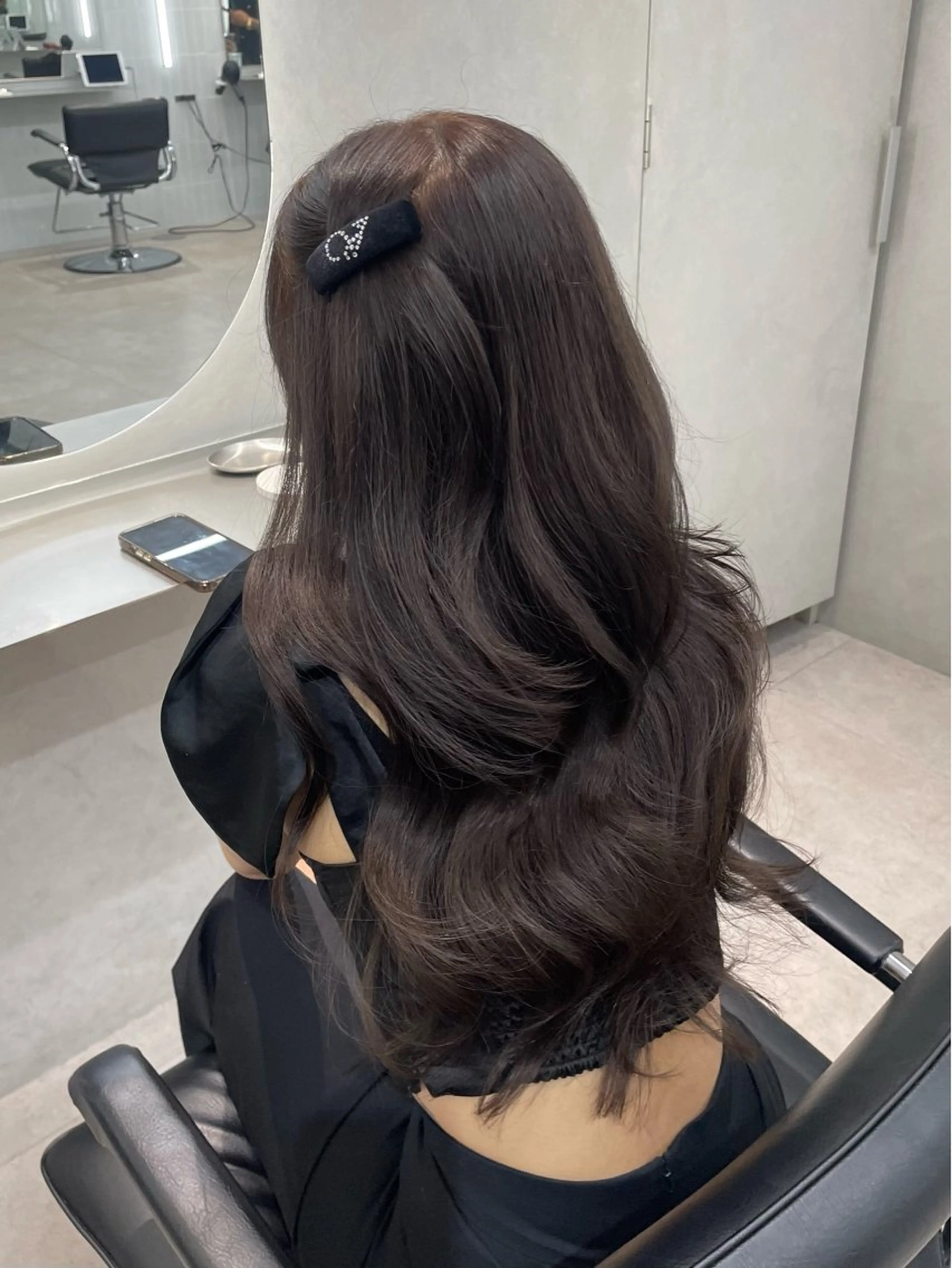 セミロング カラー アッシュ アッシュブラウン ベージュカラー ブラウンカラー 透明感カラー ヘアカラー 表参道/透明感 グレージュ/ブラウンのヘアスタイル