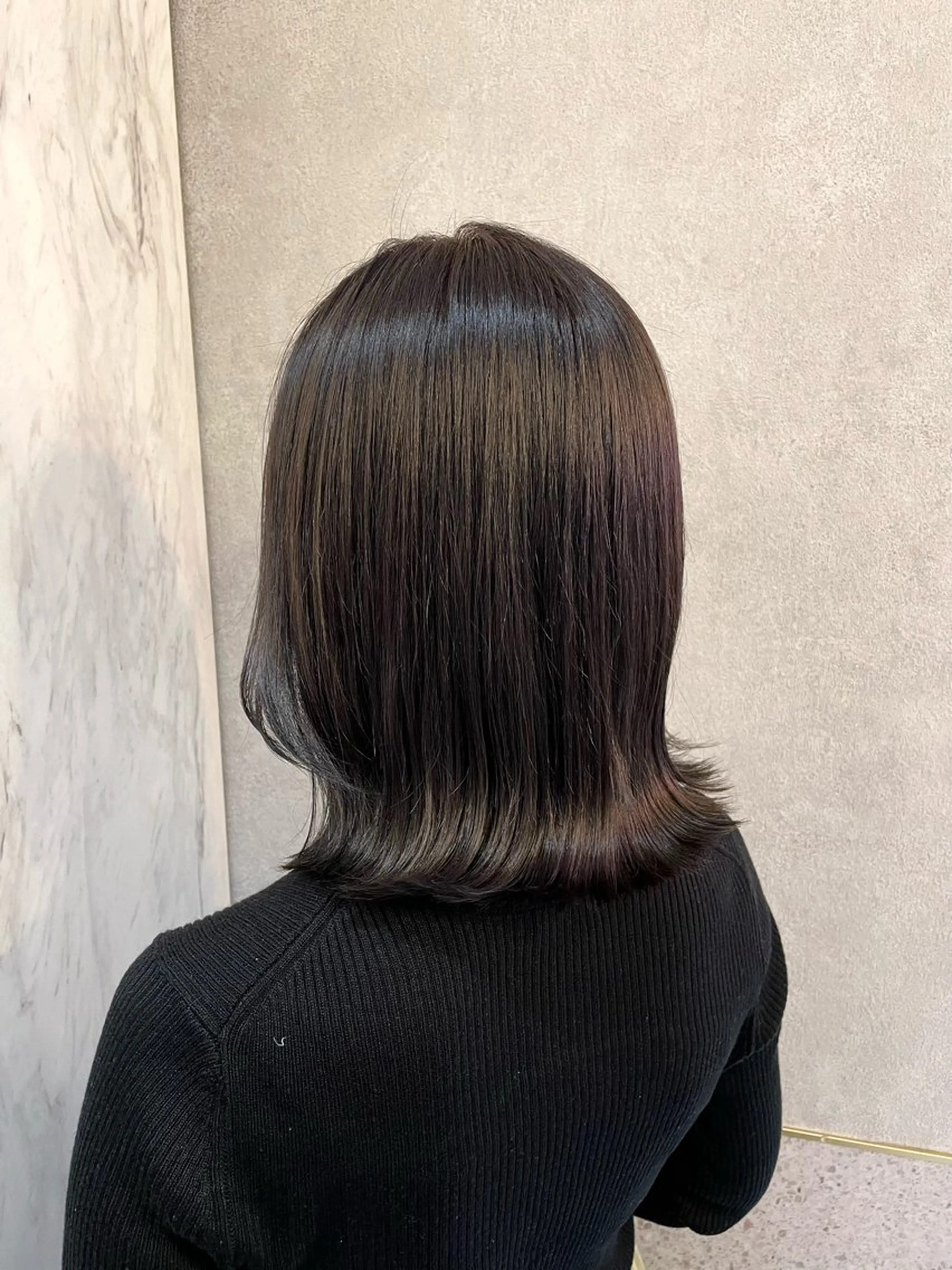 ミディアム カラー グレージュ ボブ RIN🩶レイヤー /ハッシュカットのヘアスタイル