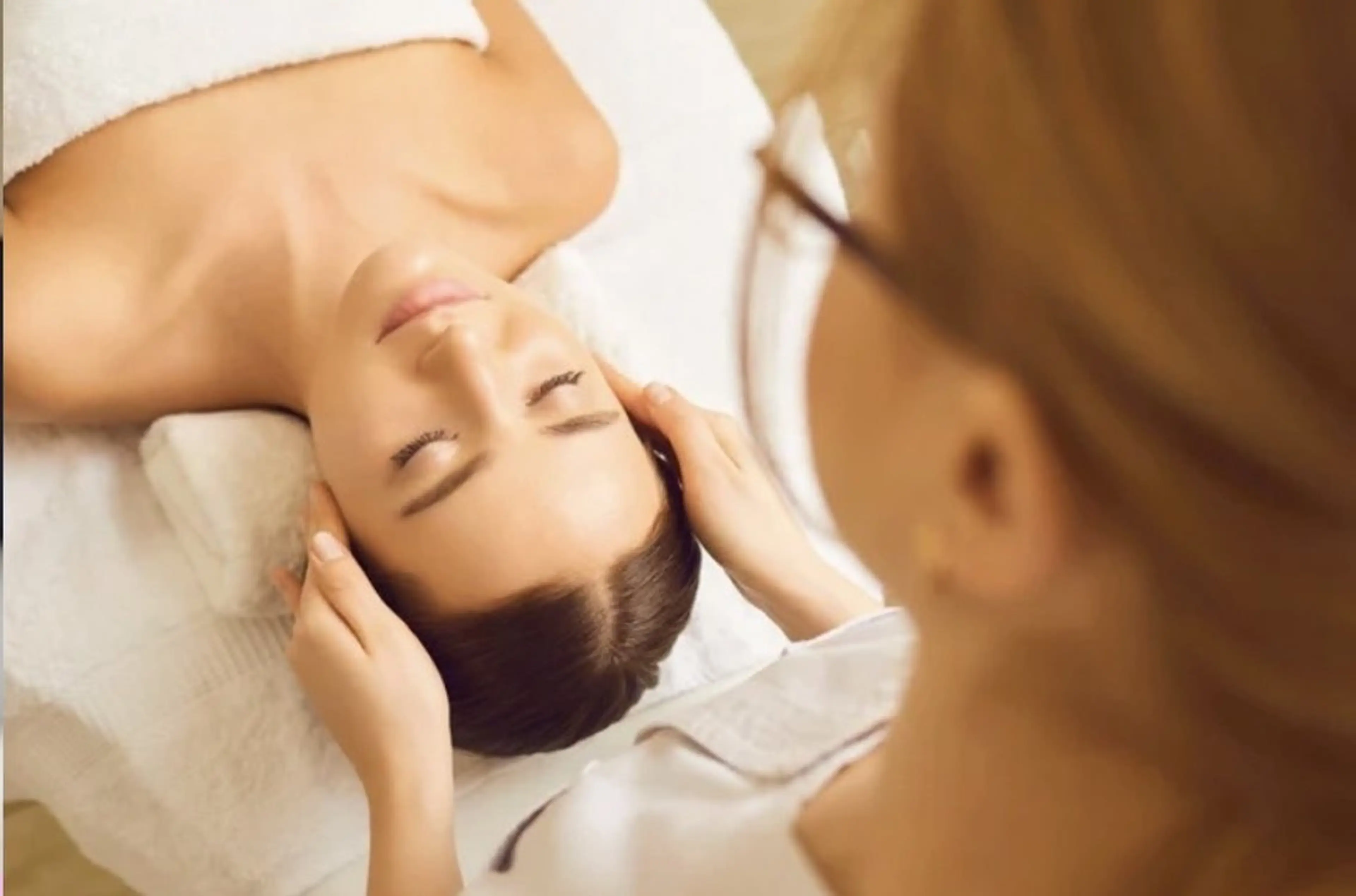 首肩コリが取れなくてしんどい方の写真