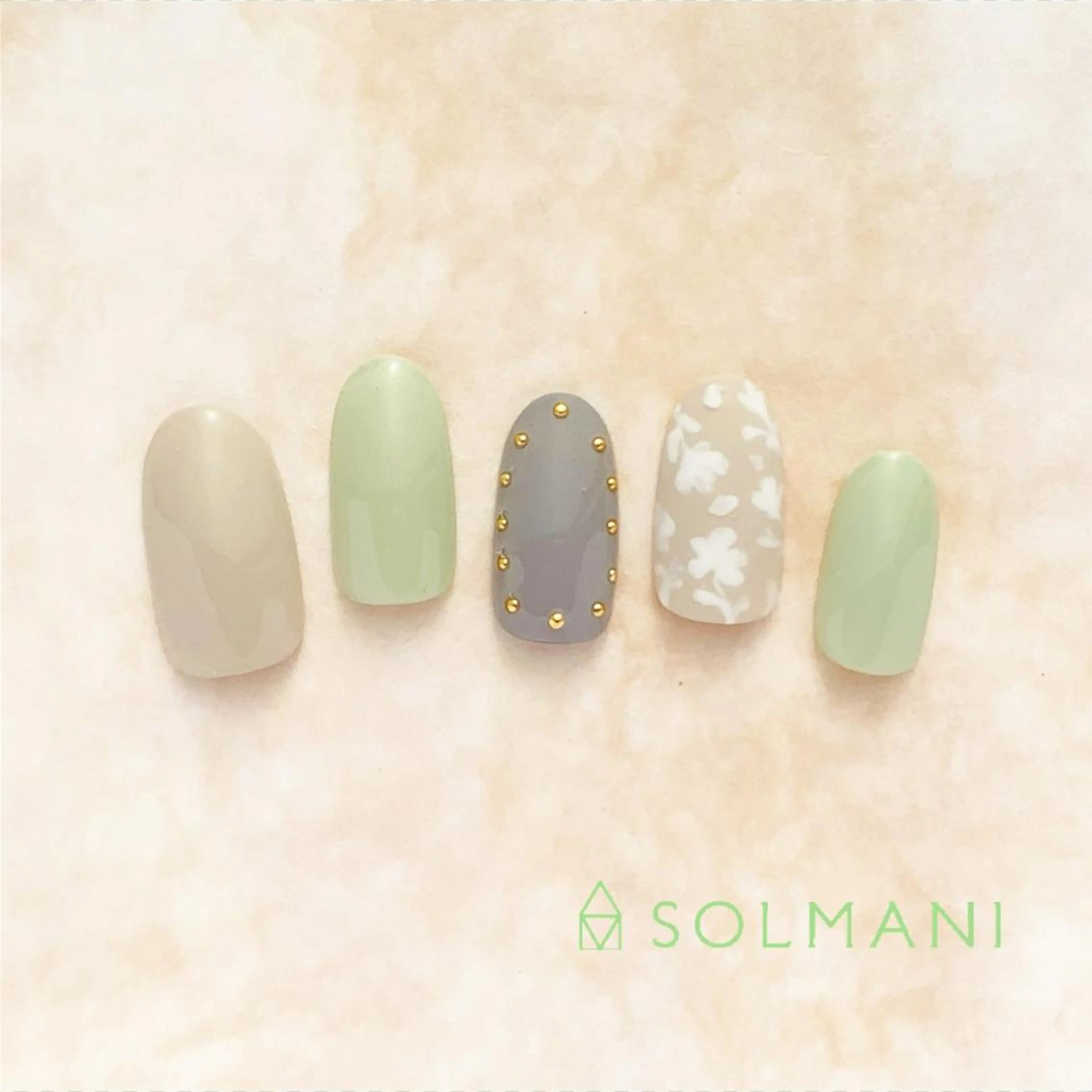 ネイル フラワーネイル ニュアンスネイル SOLMANI 予約担当のネイルデザイン