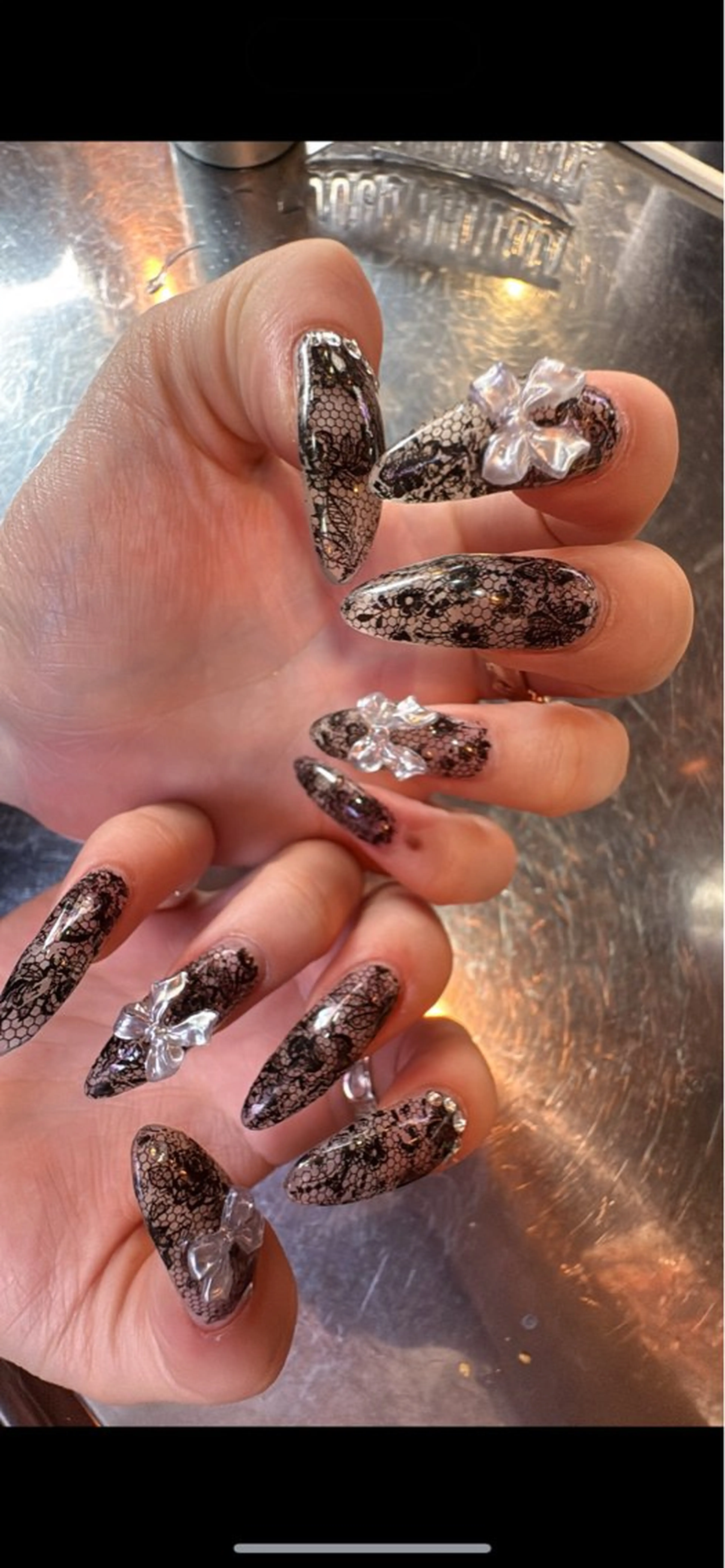 ネイル *RAIMU* HOLOGRAMのネイルデザイン