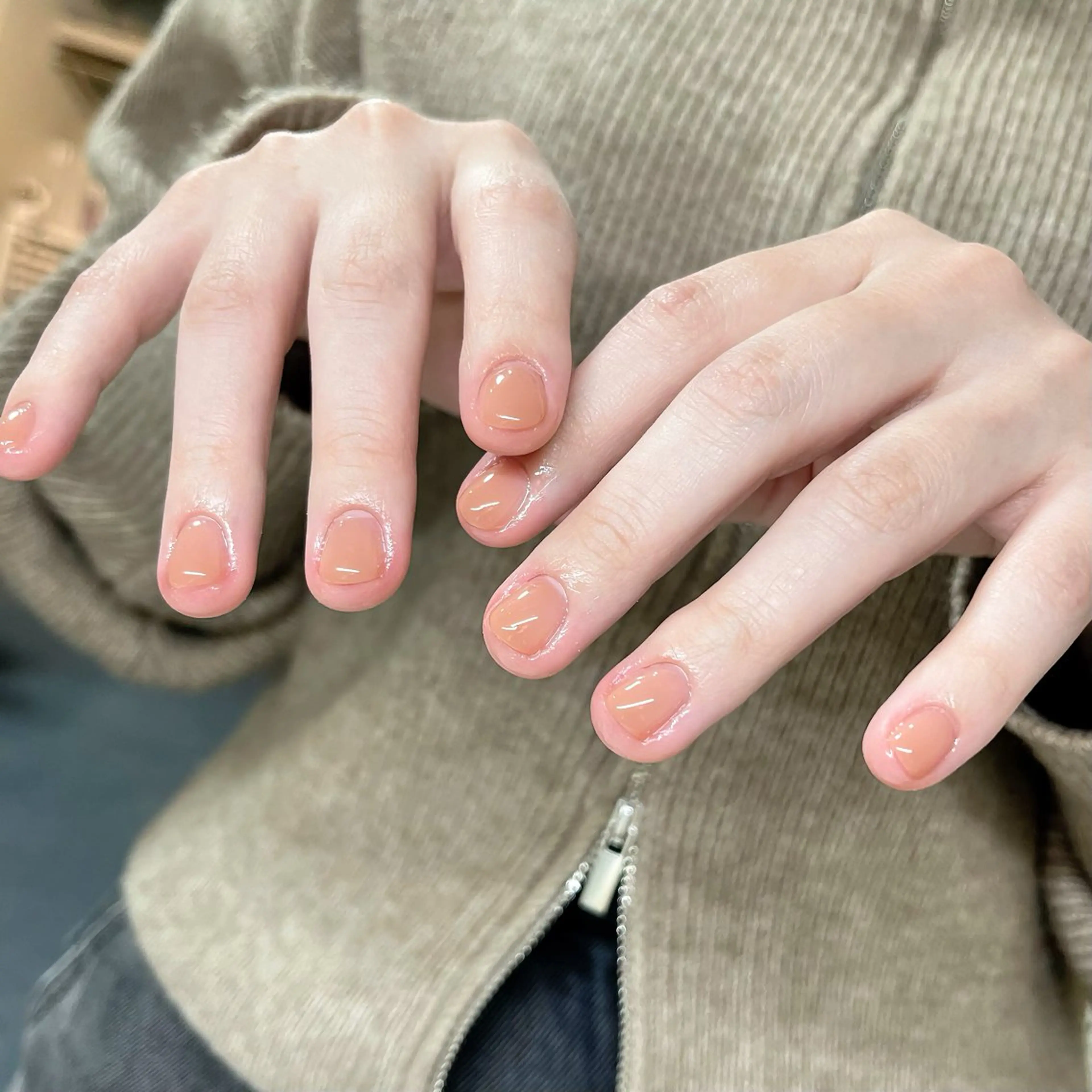 ネイル 水色 マグネットネイル ミラーネイル ワンカラーネイル バレンタイン ハンドネイル ハンドケア 🫧OPELIA NAIL渋谷🫧のネイルデザイン