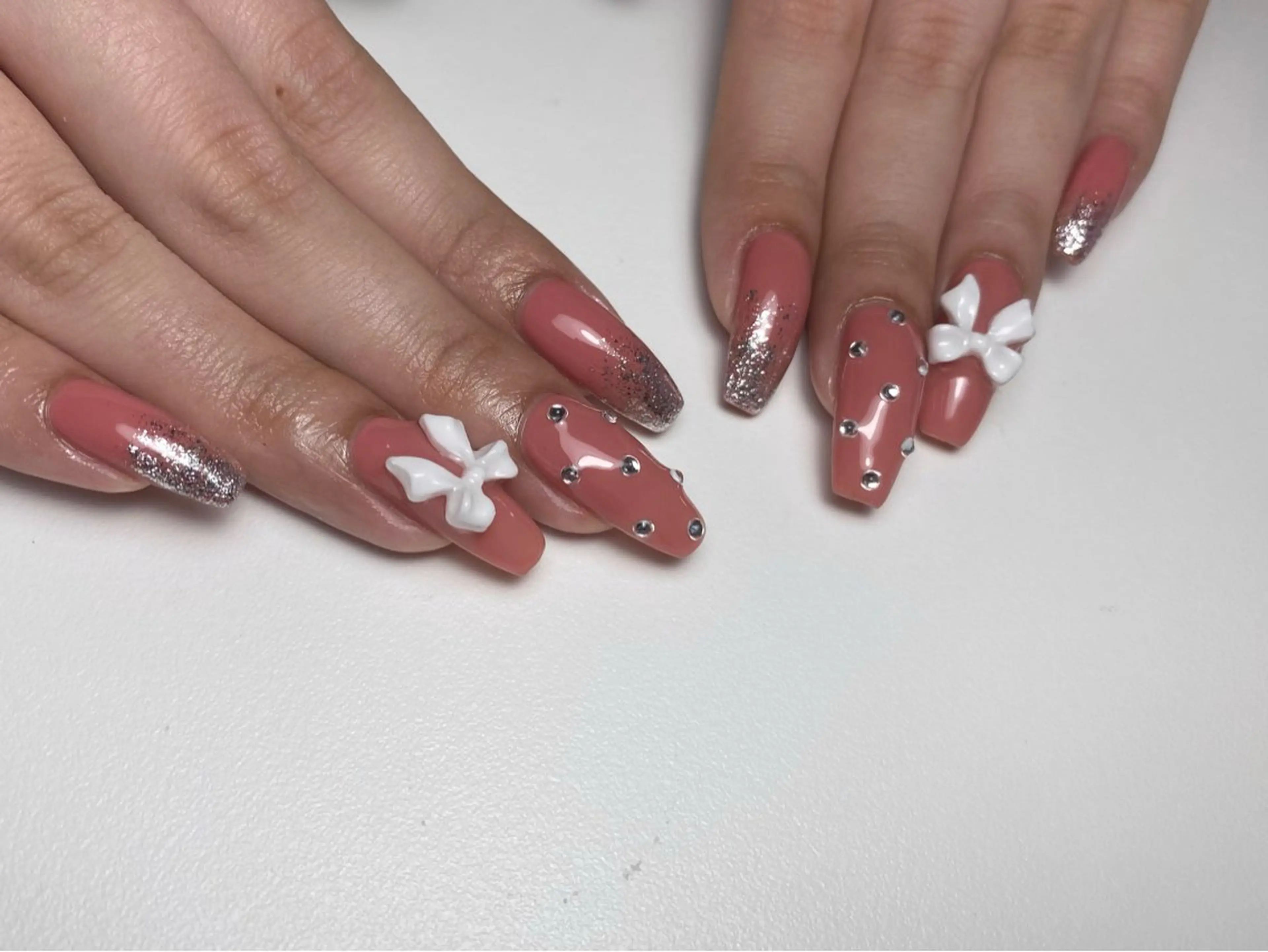 ネイル ハンドネイル 山口 彩子のネイルデザイン