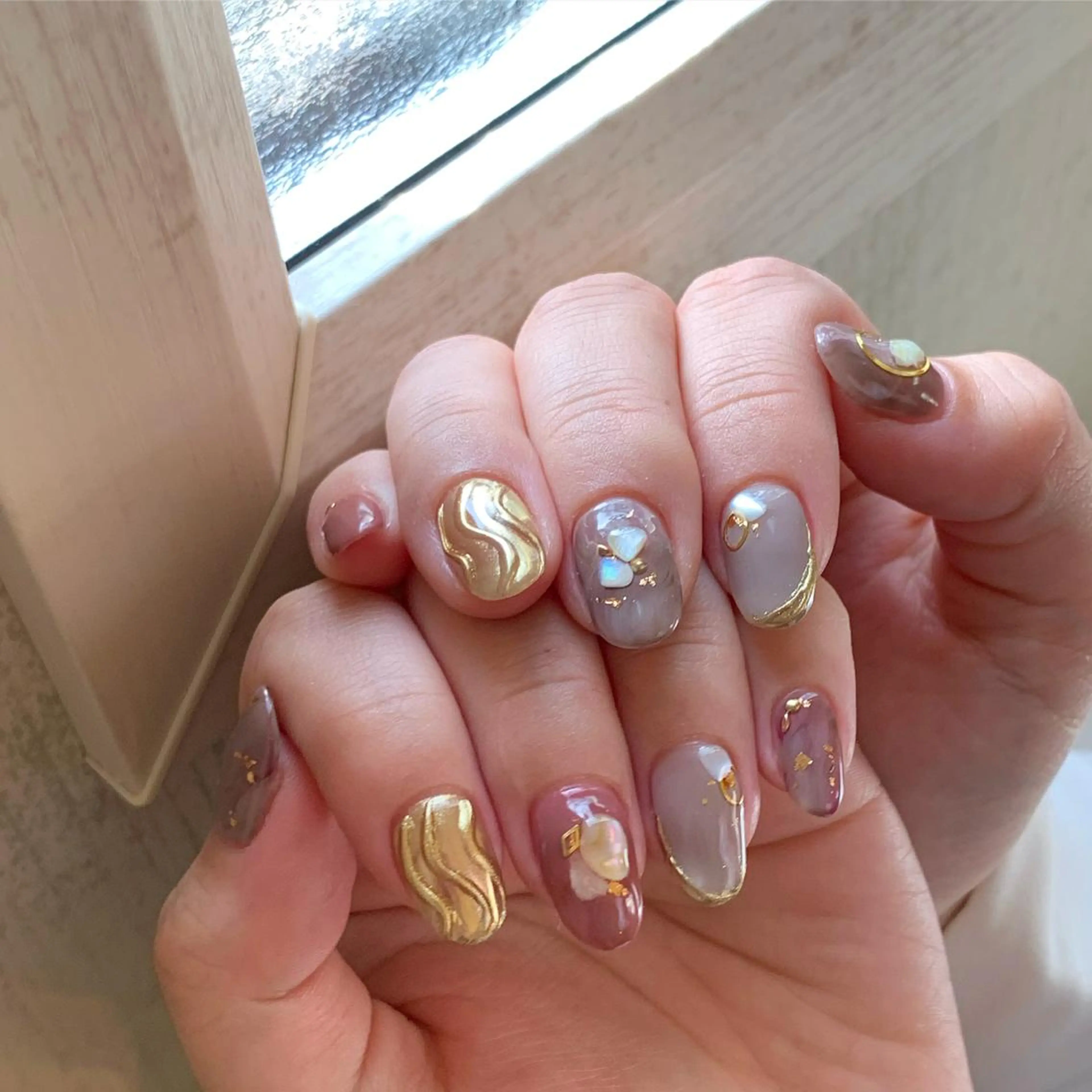 ネイル rokunana 佐野のネイルデザイン