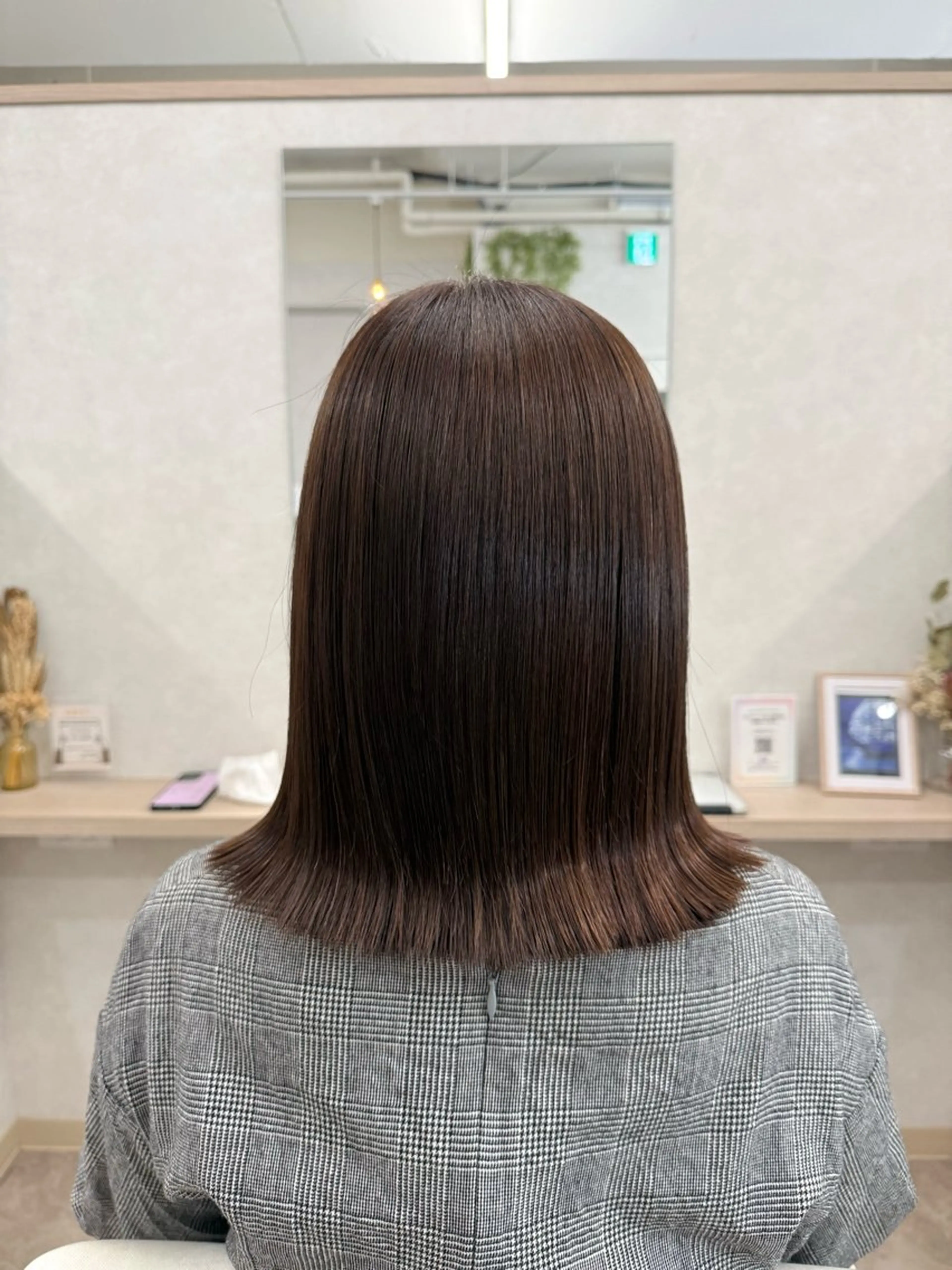 ミディアム カラー ヘアアレンジ 炭屋 波音のヘアスタイル