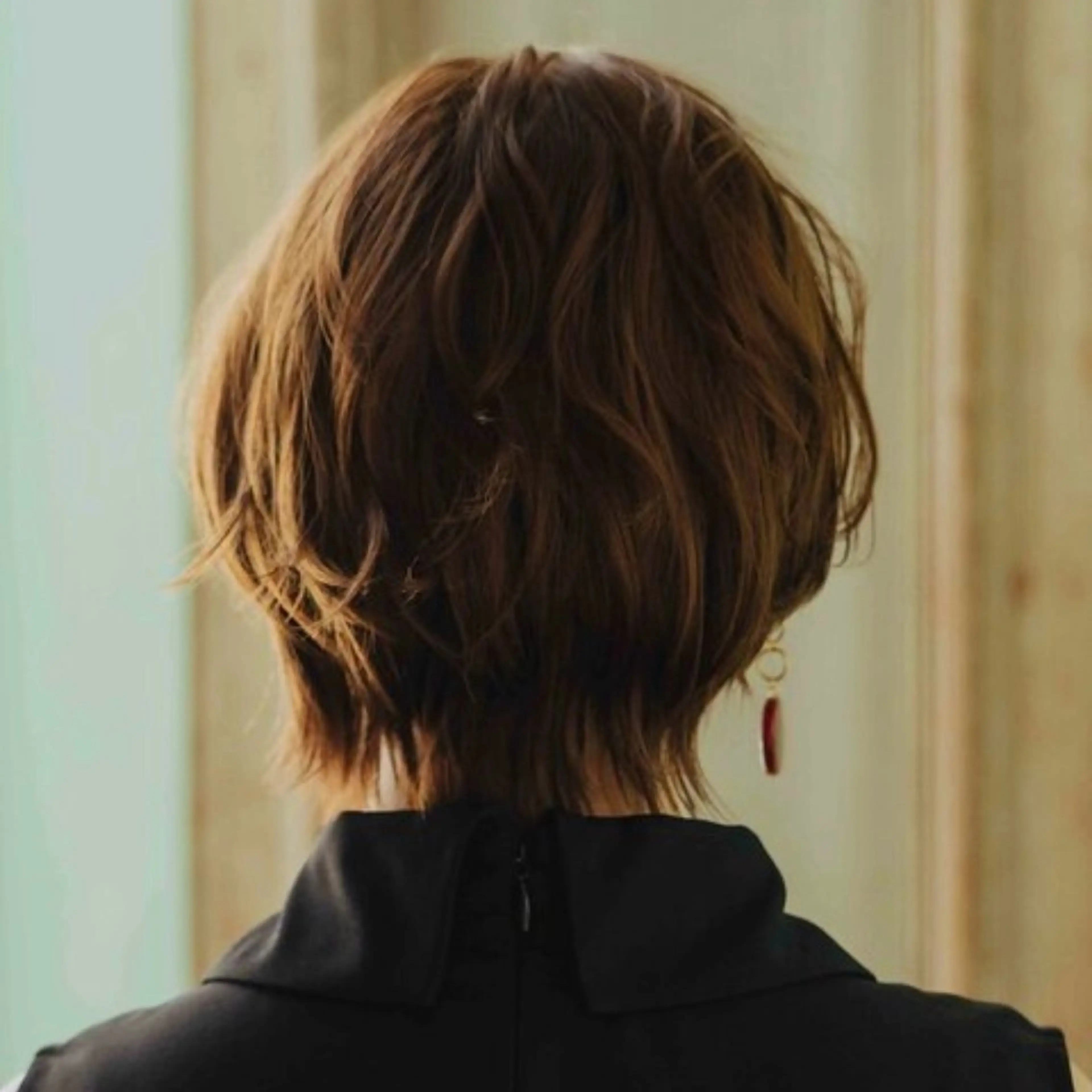 ショート カラー ハイトーン/ボブ/ ハイライト🤍涼介のヘアスタイル