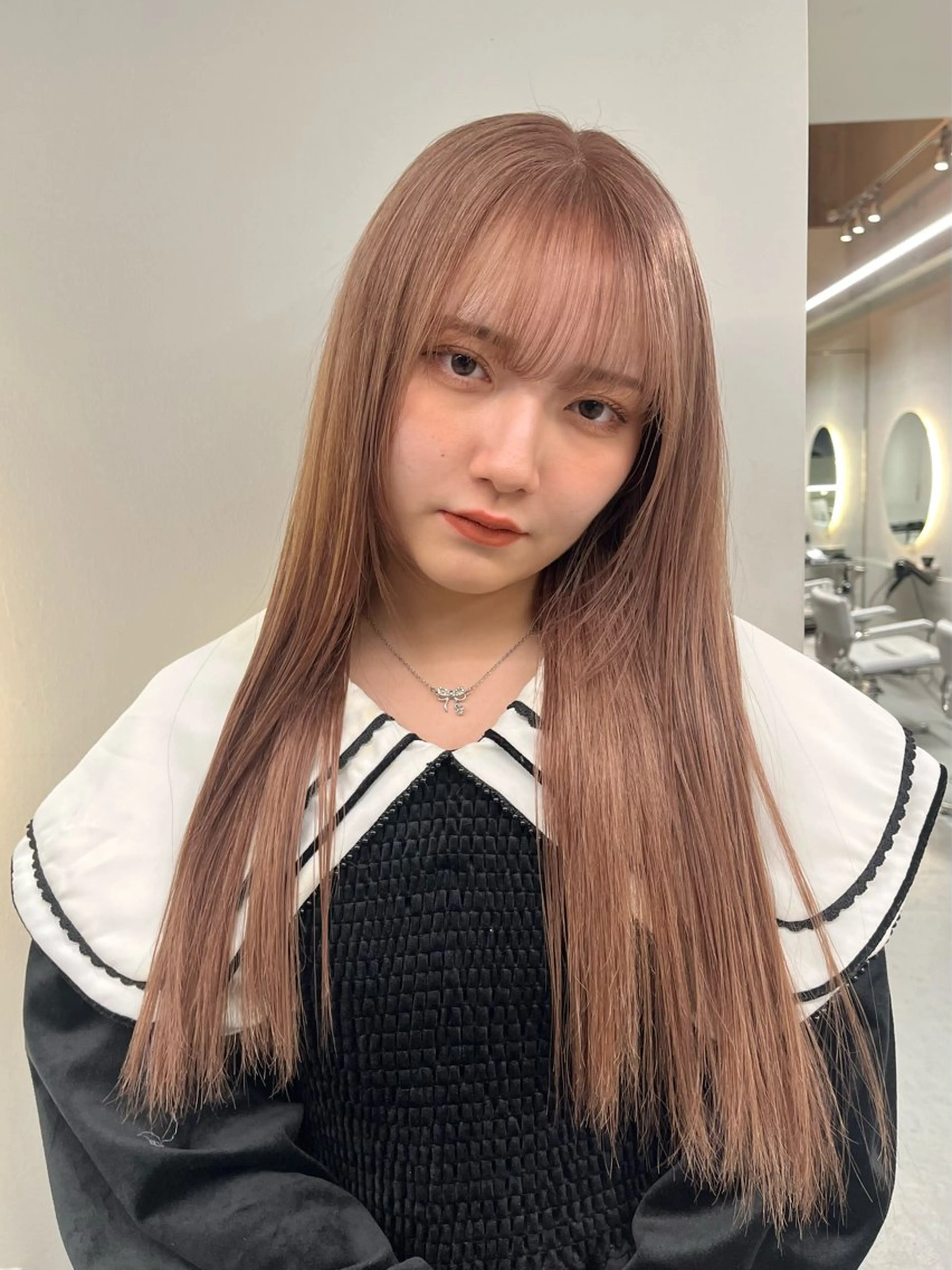 カラー 艶ブリーチ/表参道 ハイトーン /実乃梨のヘアスタイル