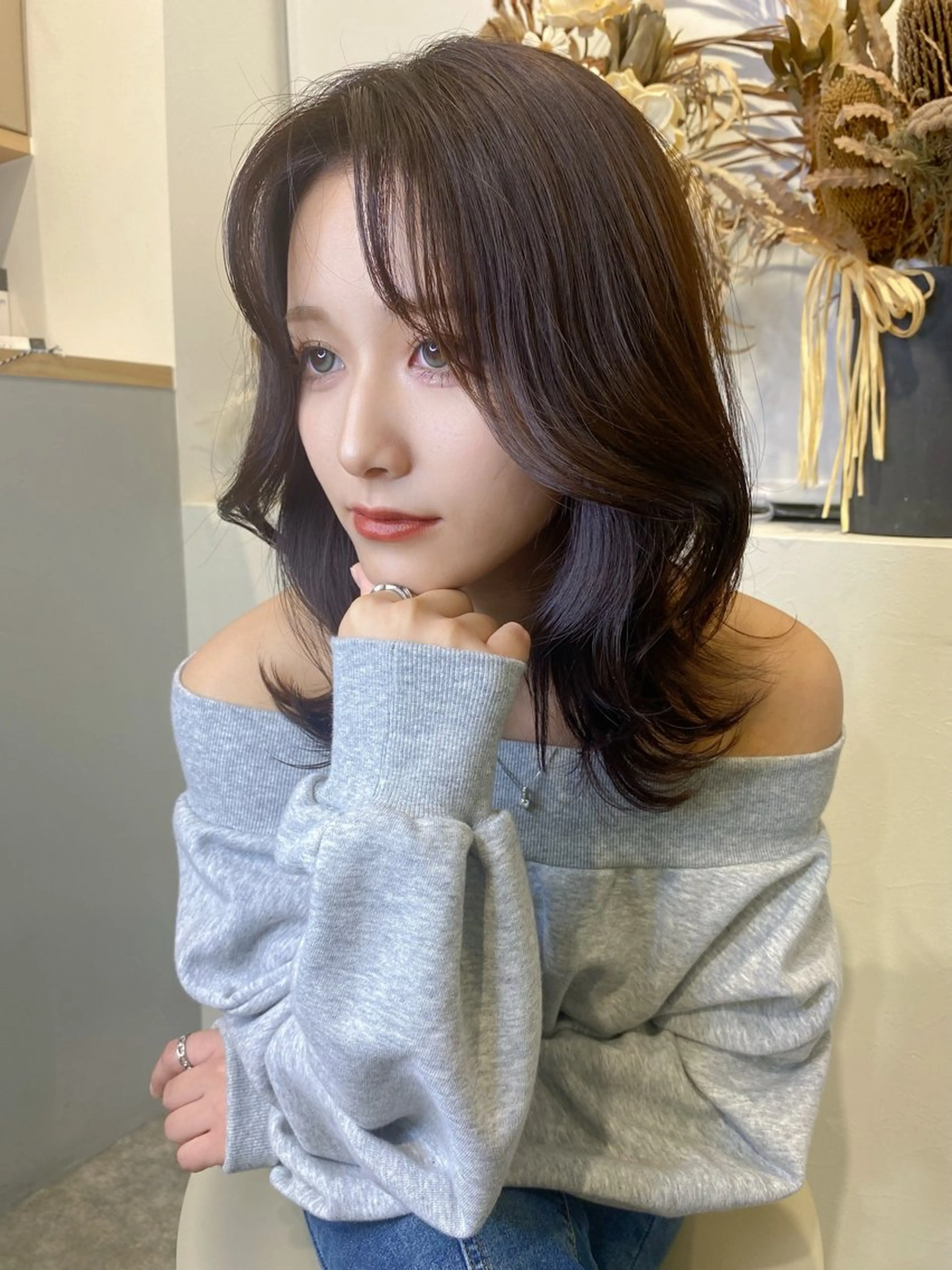 ミディアム akane/ 縮毛矯正/暖色のヘアスタイル