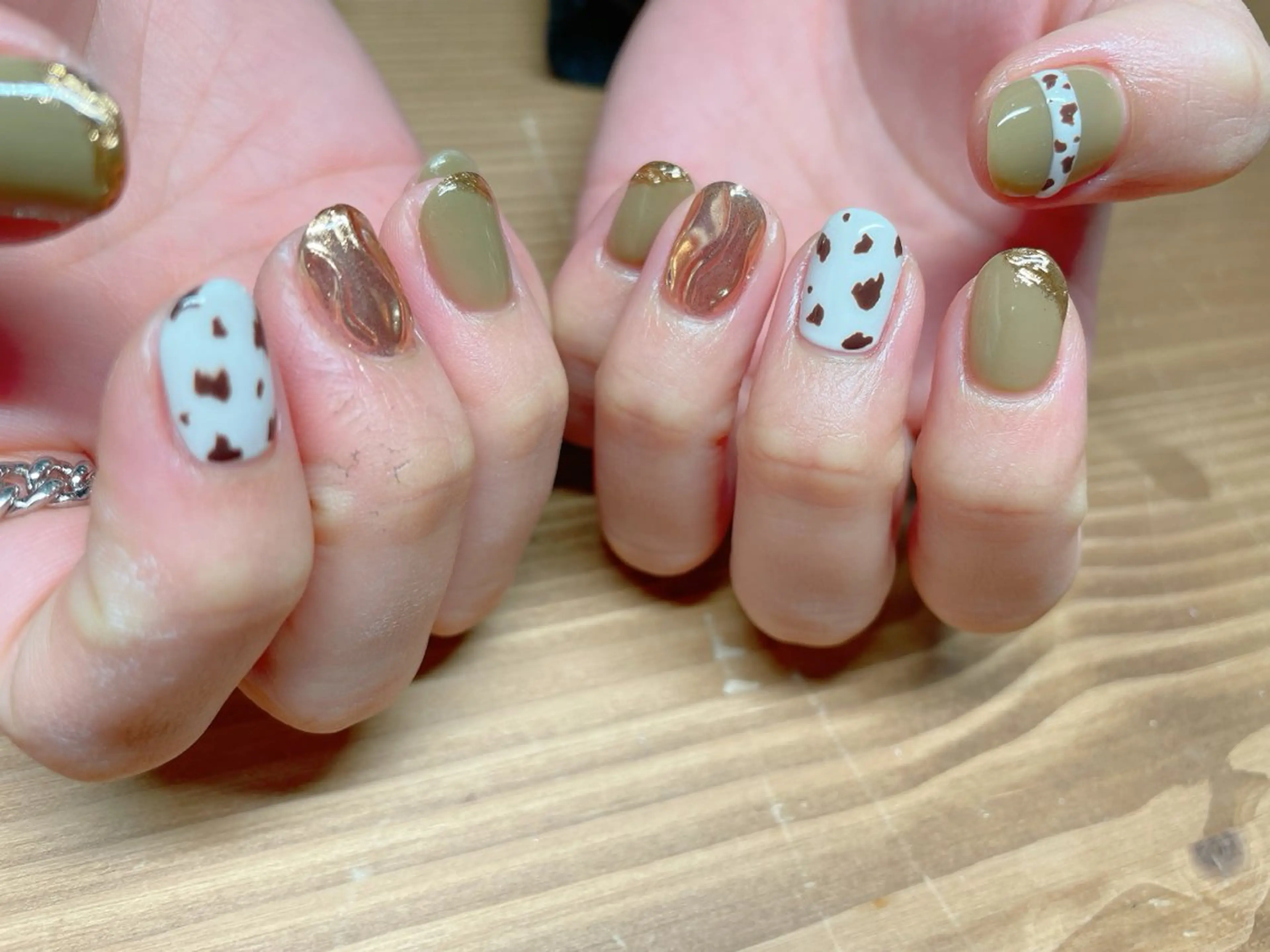 ネイル nailroom  OHANA所属・nailroom OHANA🌴のネイルデザイン