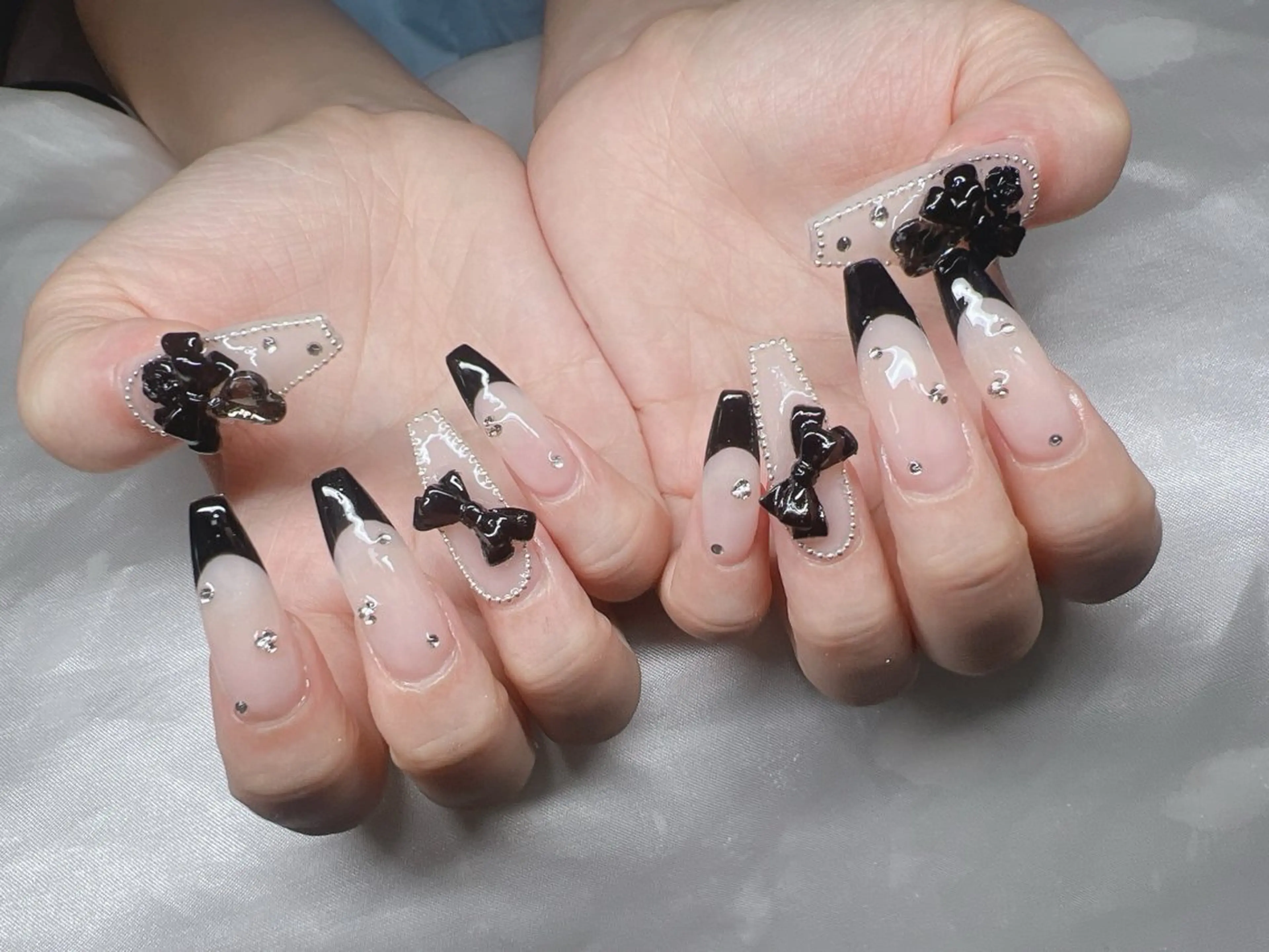 ネイル 長さ出し グラデーション キラキラネイル マグネットネイル ニュアンスネイル Lee Nails チップ長さだし専門店のネイルデザイン