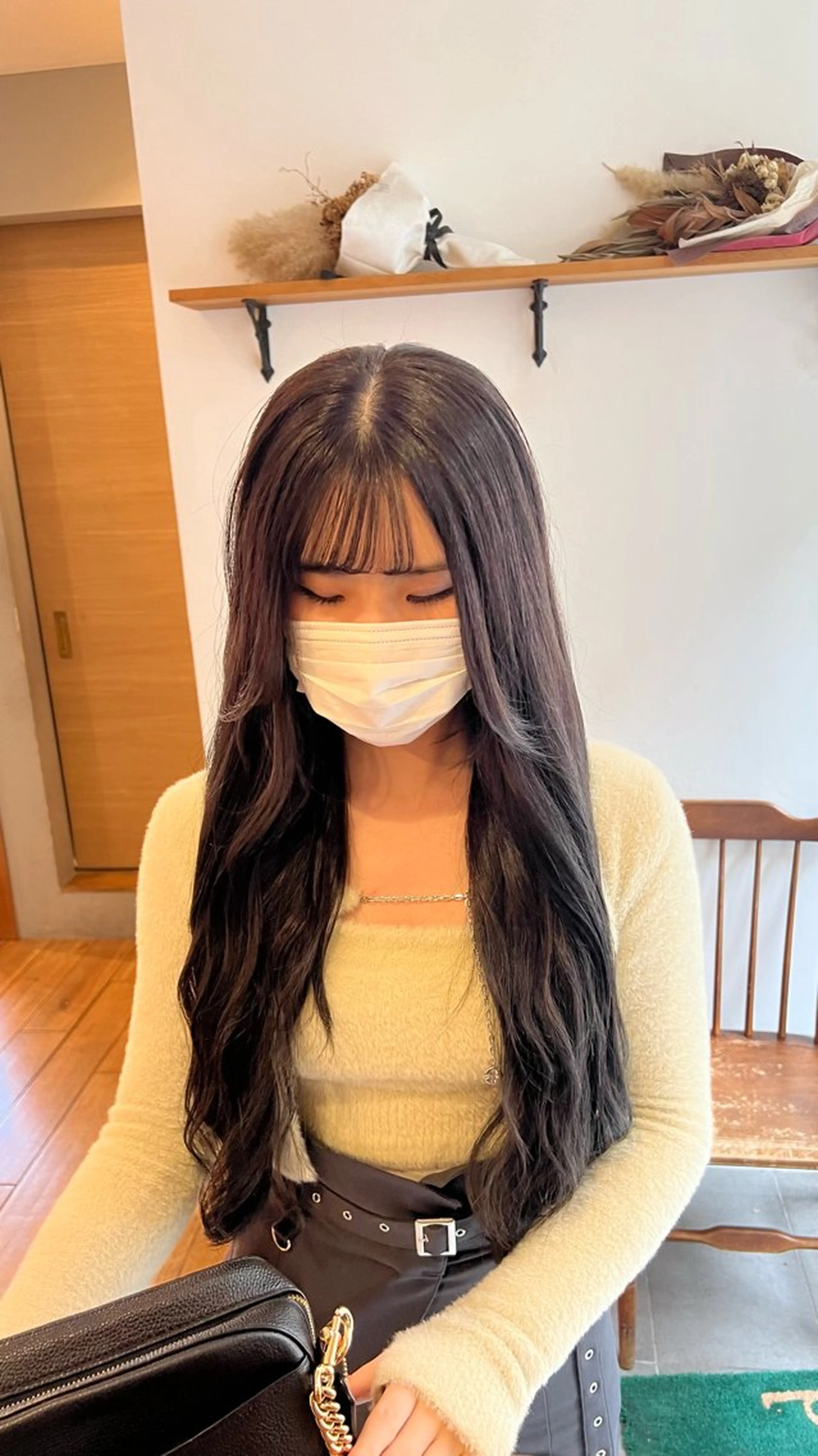 ロング カラー ヘアカラー Garland 表参道所属・ミディアムレイヤー/ 艶カラー🎀　emiのヘアスタイル