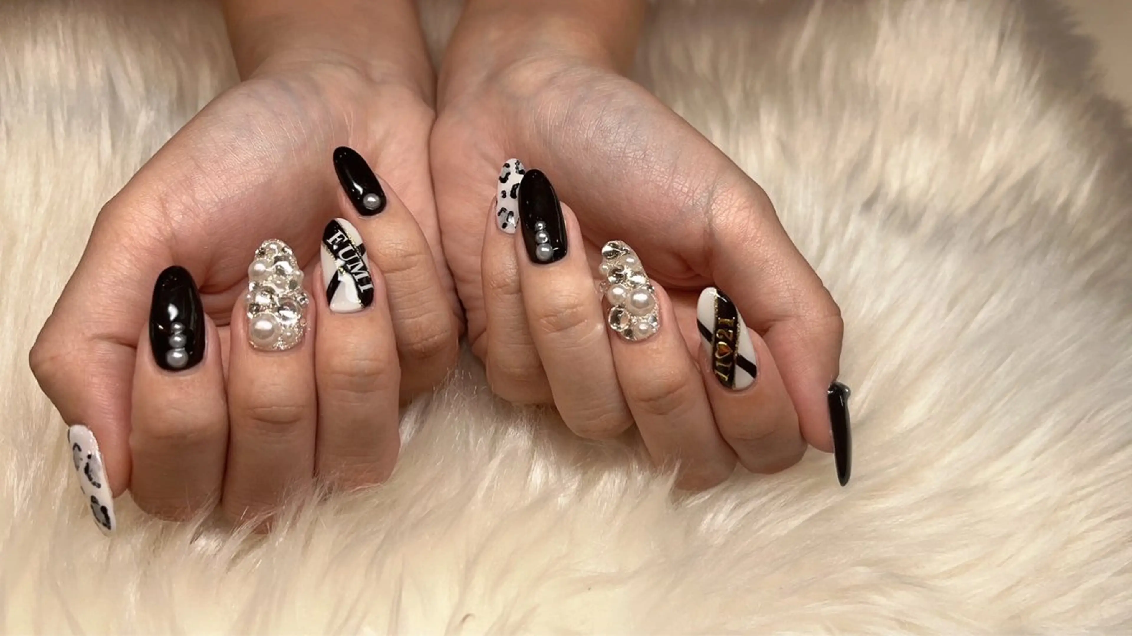 ネイル 持ち込み ハンドネイル ティーエヌ 金山駅東口店のネイルデザイン