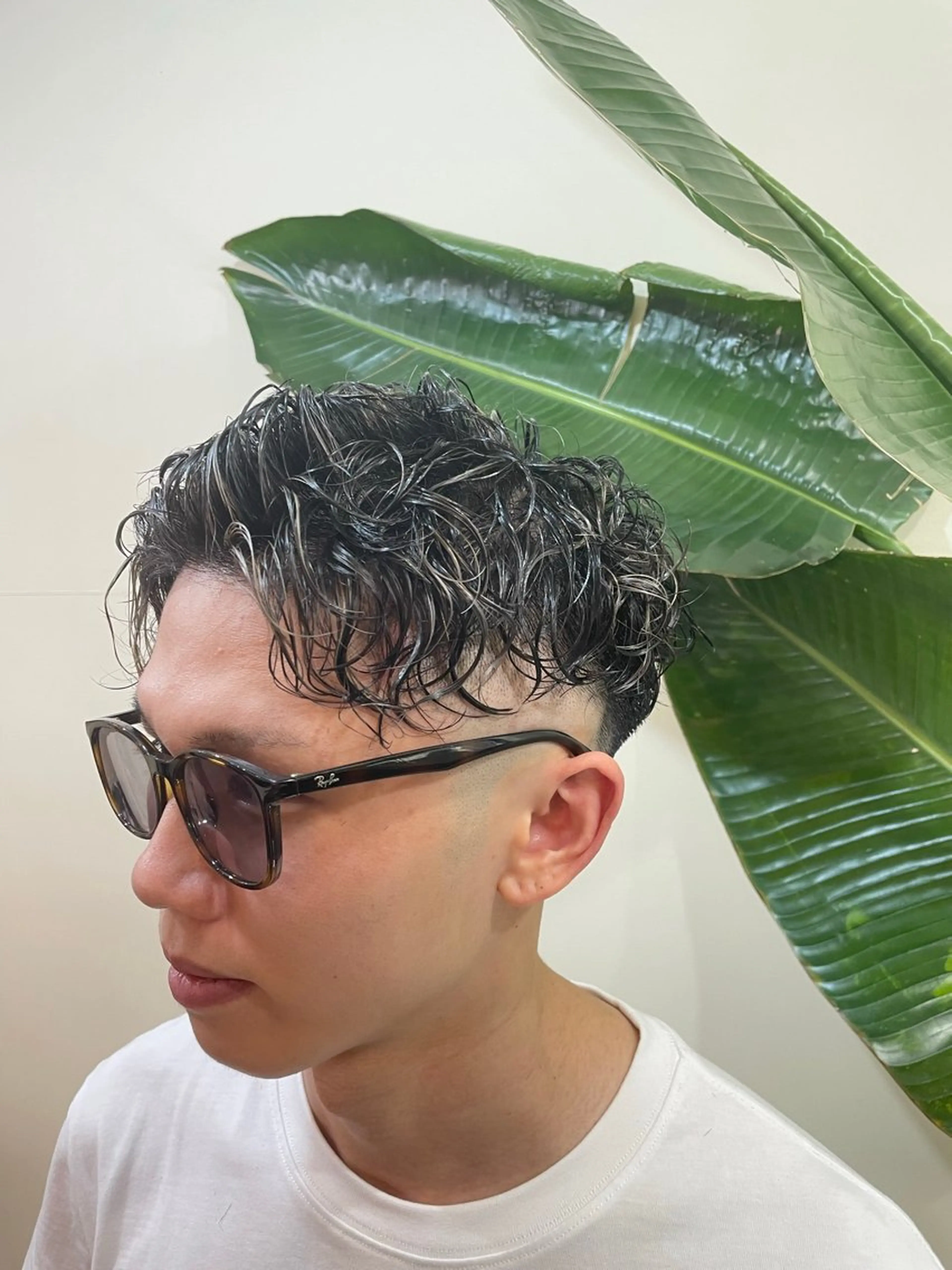 ショート パーマ ツイストスパイラルパーマ スパイラルパーマ カット パーマ WEST OLAND加藤圭介のヘアスタイル