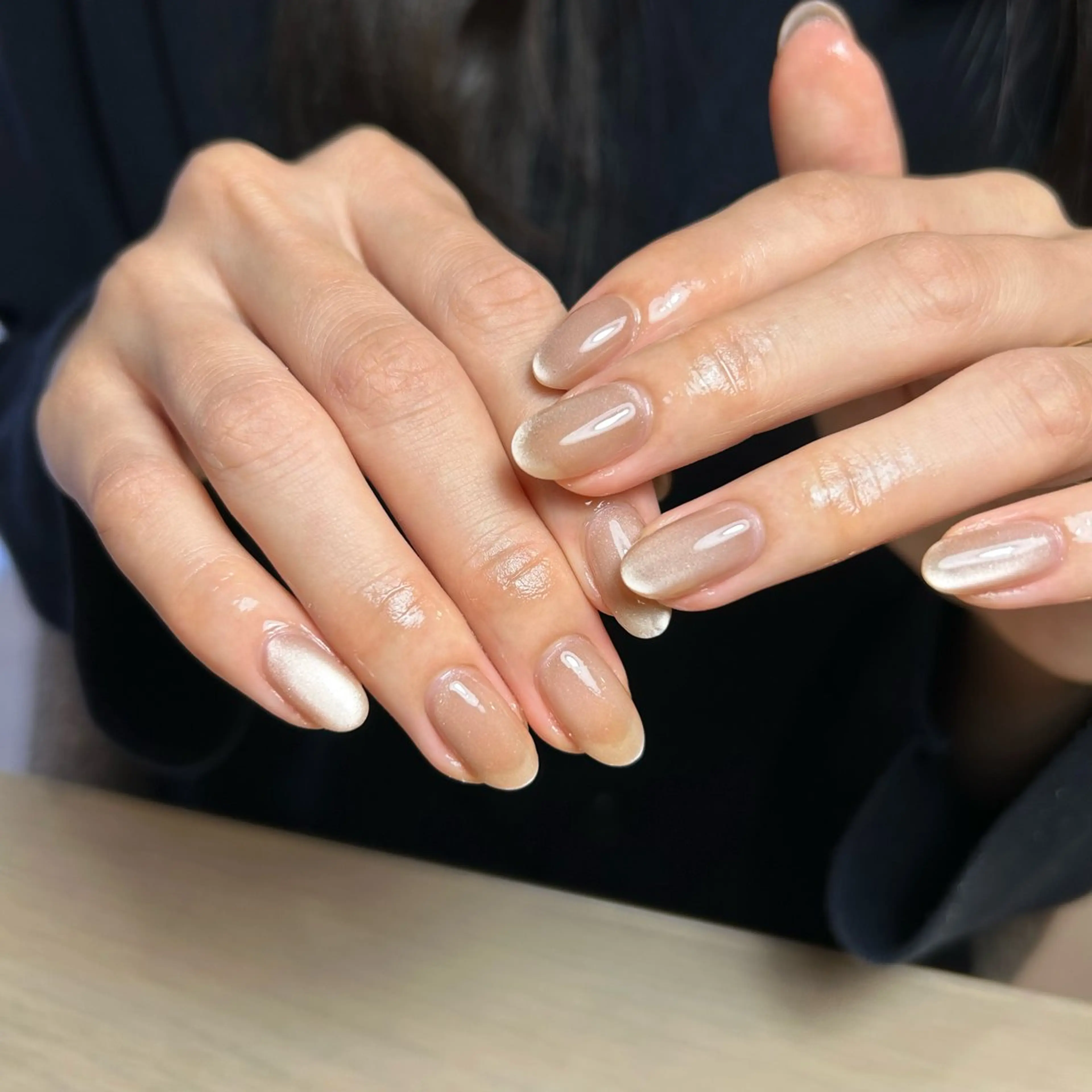 ネイル マグネットネイル オフィスネイル シンプルネイル Aika／美容液ケア プロテケアネイル®︎のネイルデザイン