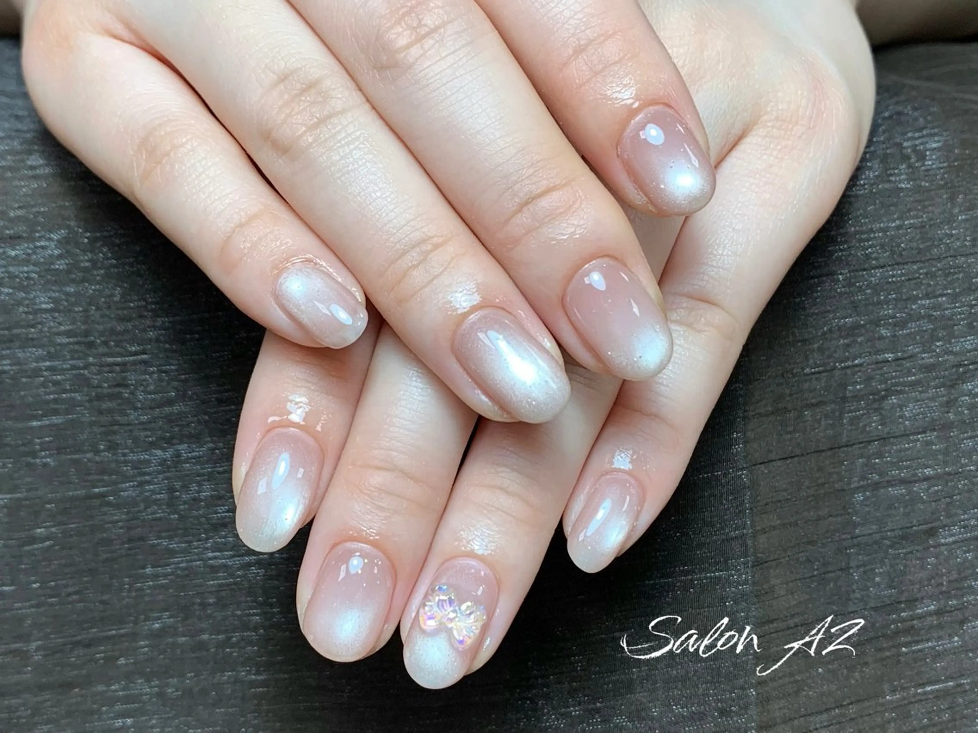 ネイル アートネイル フットネイル フレンチネイル マグネットネイル 持ち込み ハンドネイル salon AZのネイルデザイン