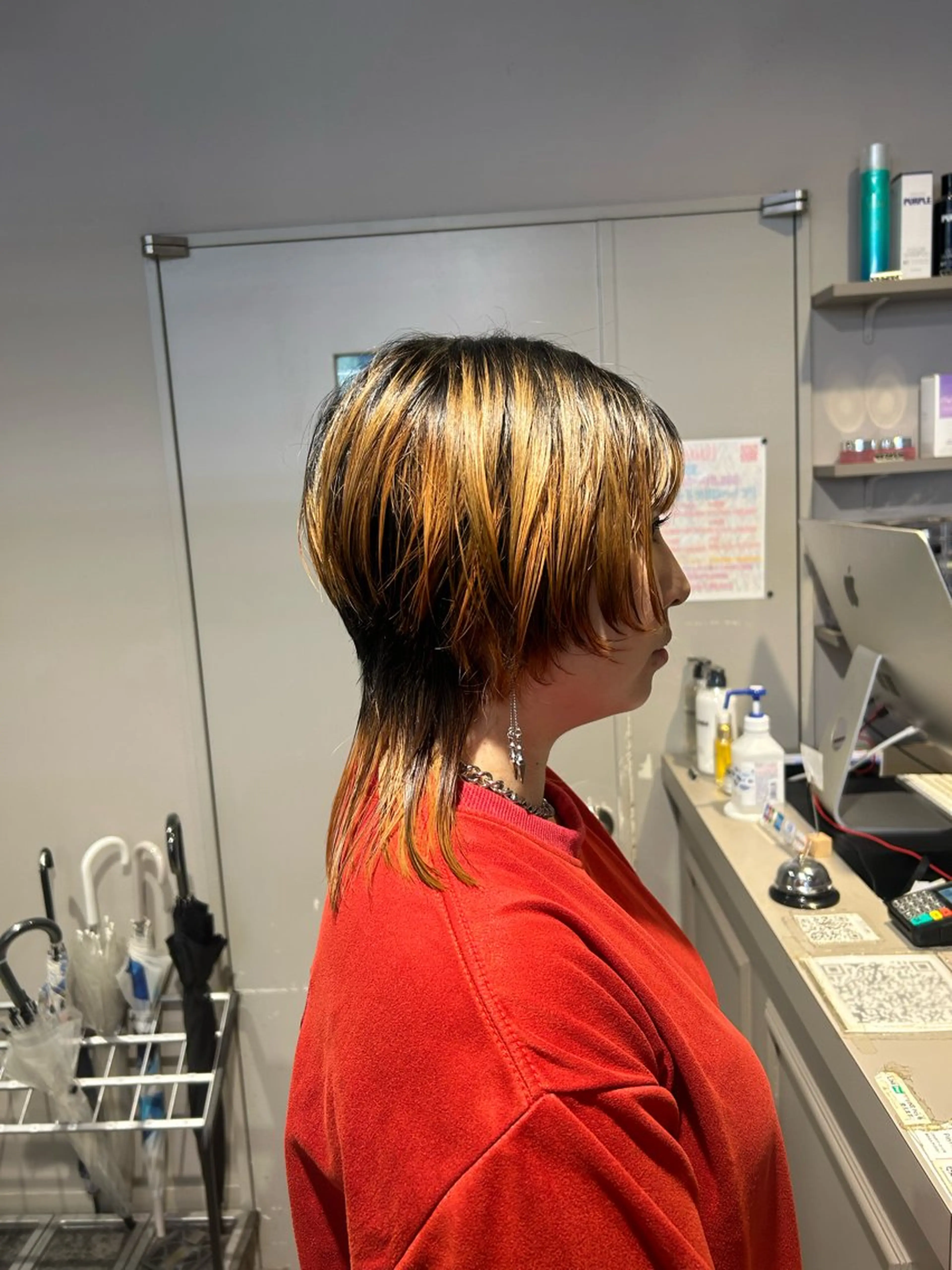 ミディアム 韓国/トレンド レイヤー【101】のヘアスタイル