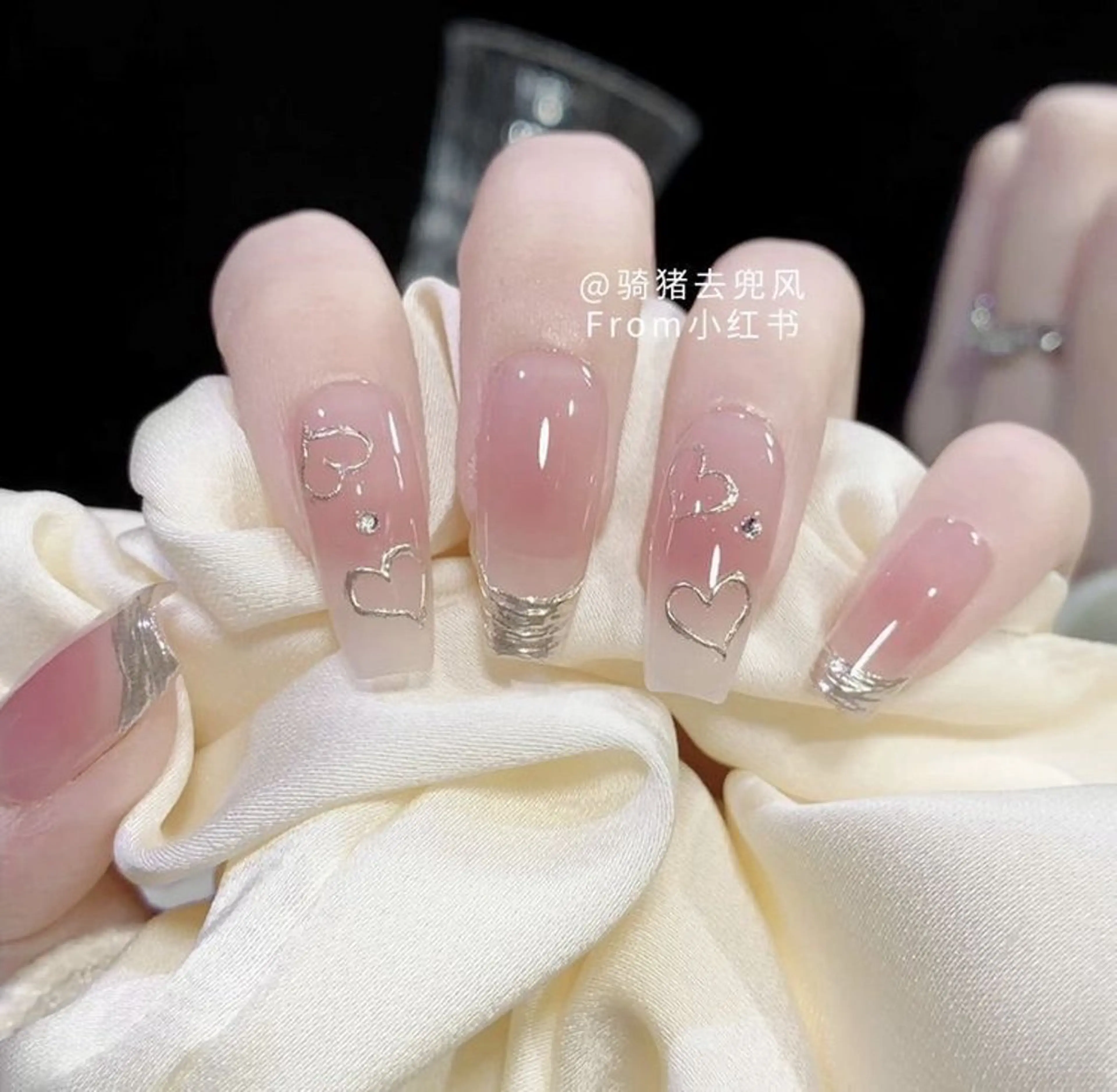 ネイル 韓国ネイル 持ち込み ニュアンスネイル ネイルチップ Minn ANA.CHUOのネイルデザイン