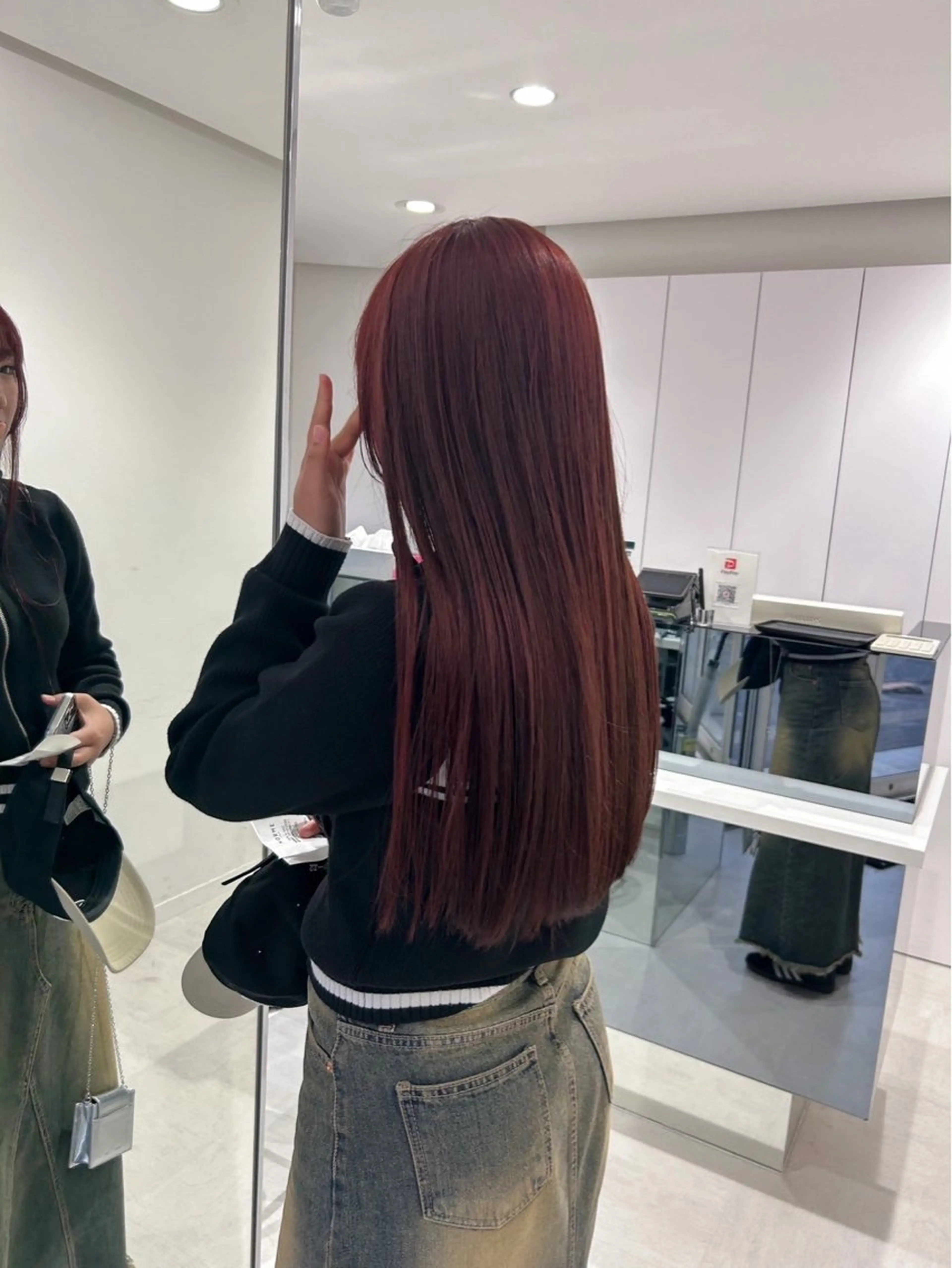 ロング カラー ヘアカラー トリートメント ヘッドスパ ヘアセット 🖤:抜け感×大人 透明感カラー/Aoiのヘアスタイル