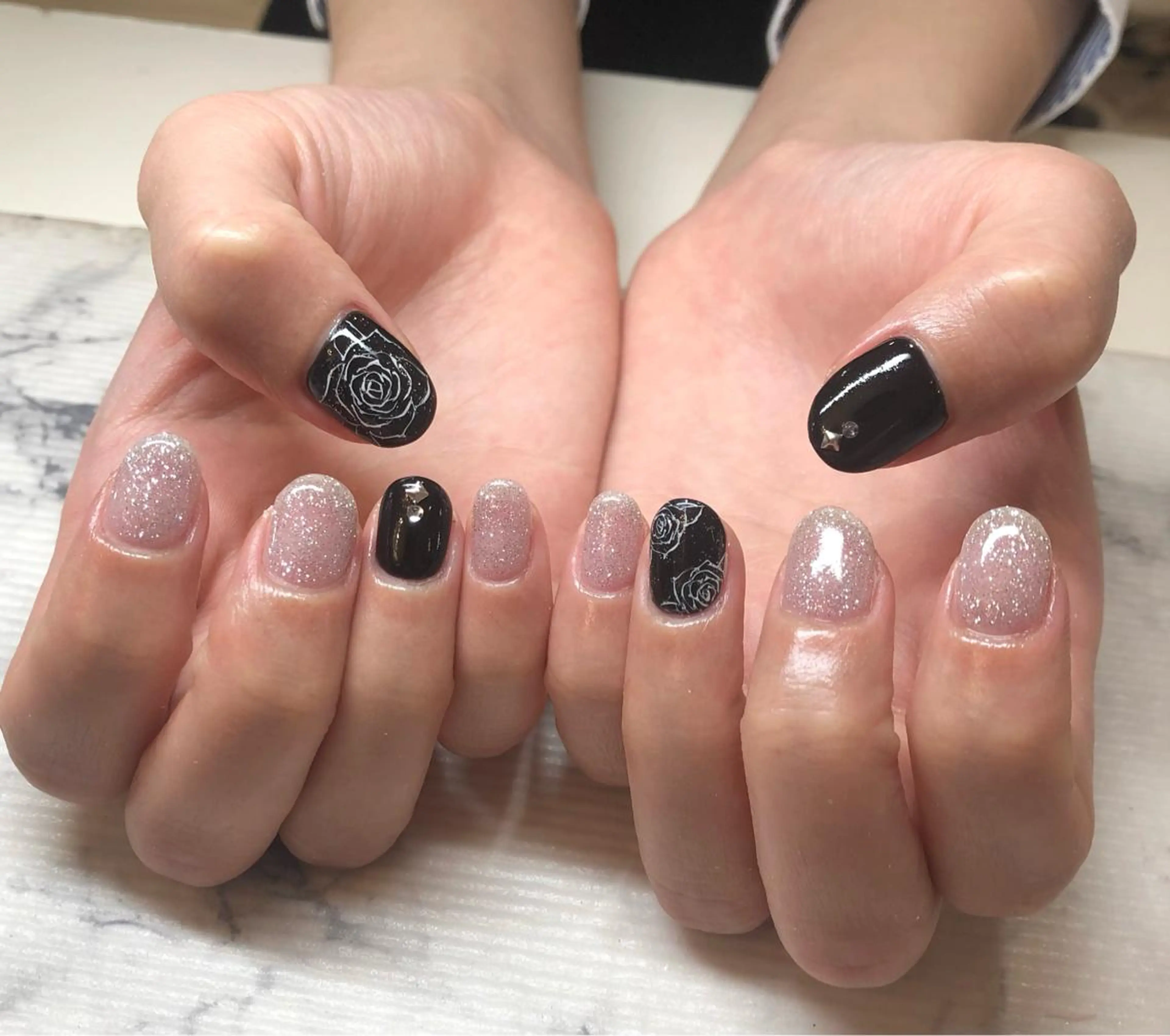 ネイル 持ち込み いちじゅう あおいのネイルデザイン