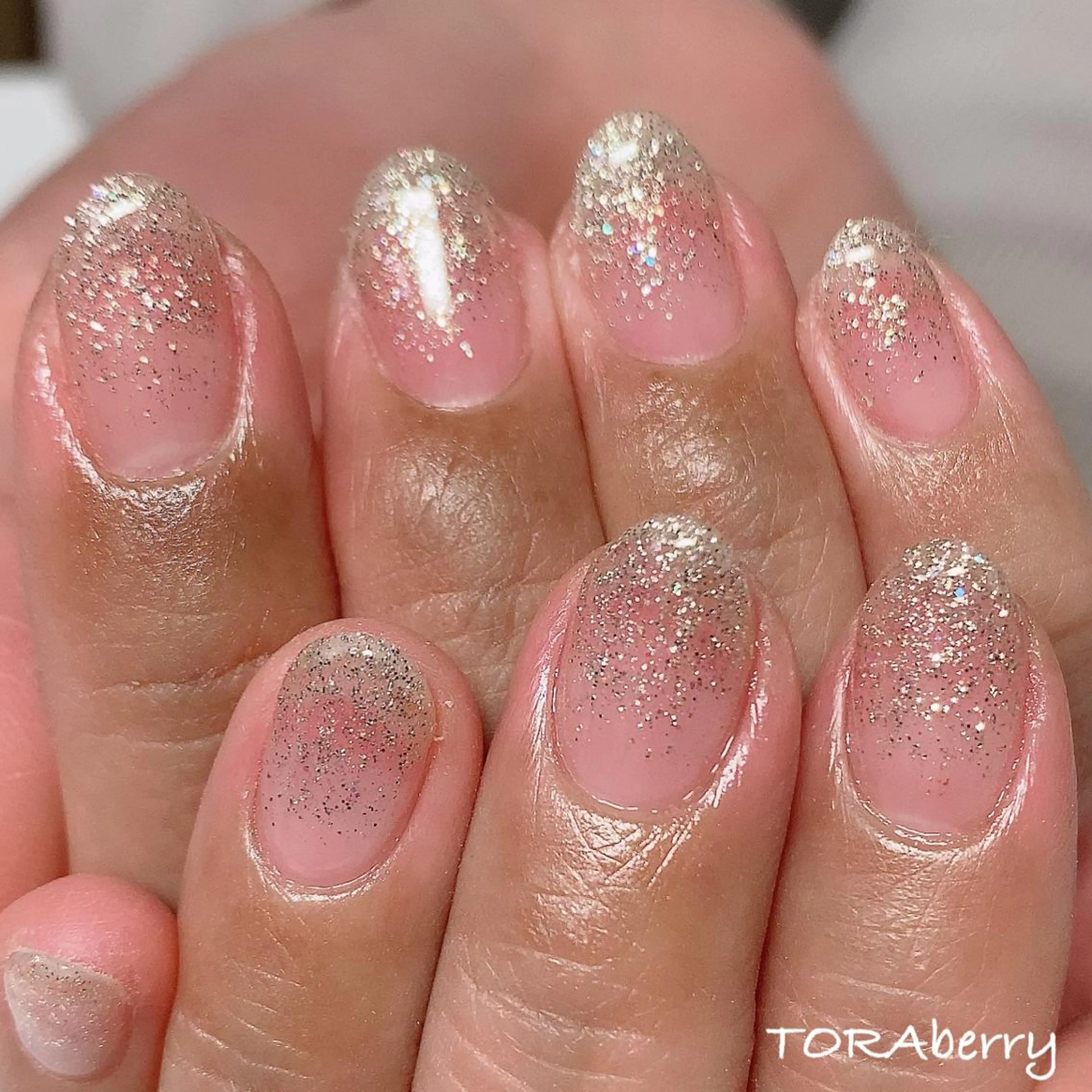 ネイル ラメ(グリッター) ラメグラデーション ハンドネイル ネイリスト なつみのネイルデザイン